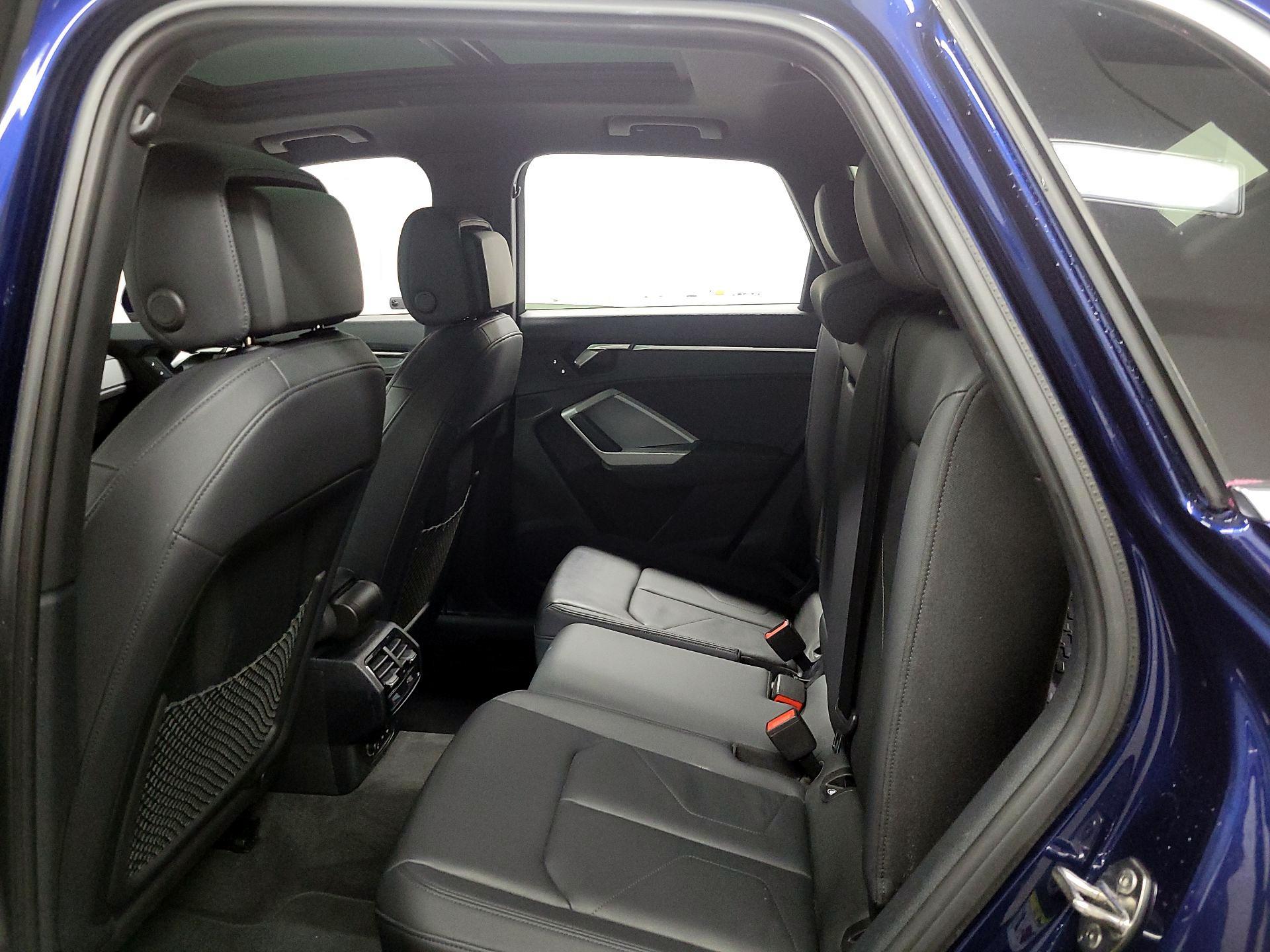 Thumbnail: 2023 Audi Q3 - 15