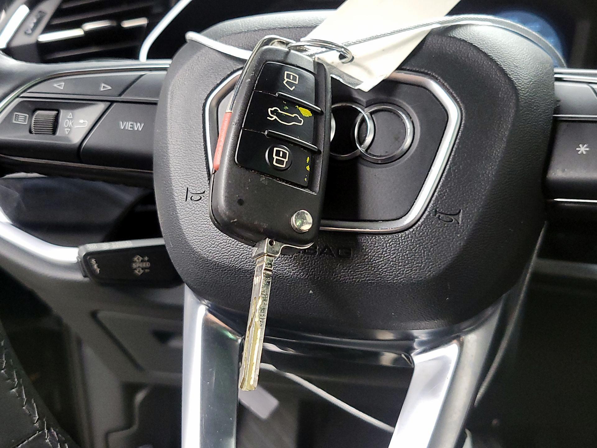 Thumbnail: 2023 Audi Q3 - 18