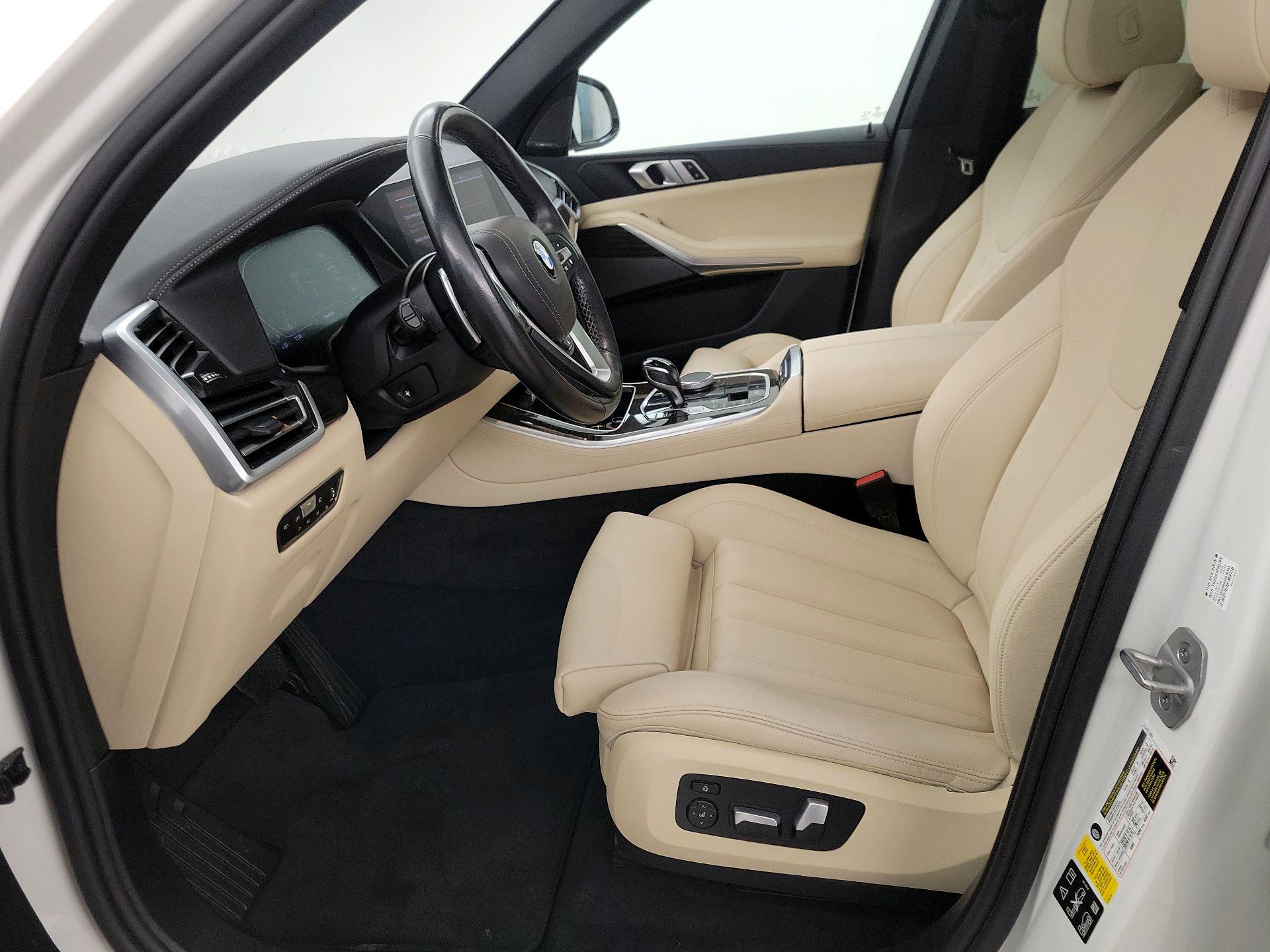 Thumbnail: 2021 BMW X5 - 11