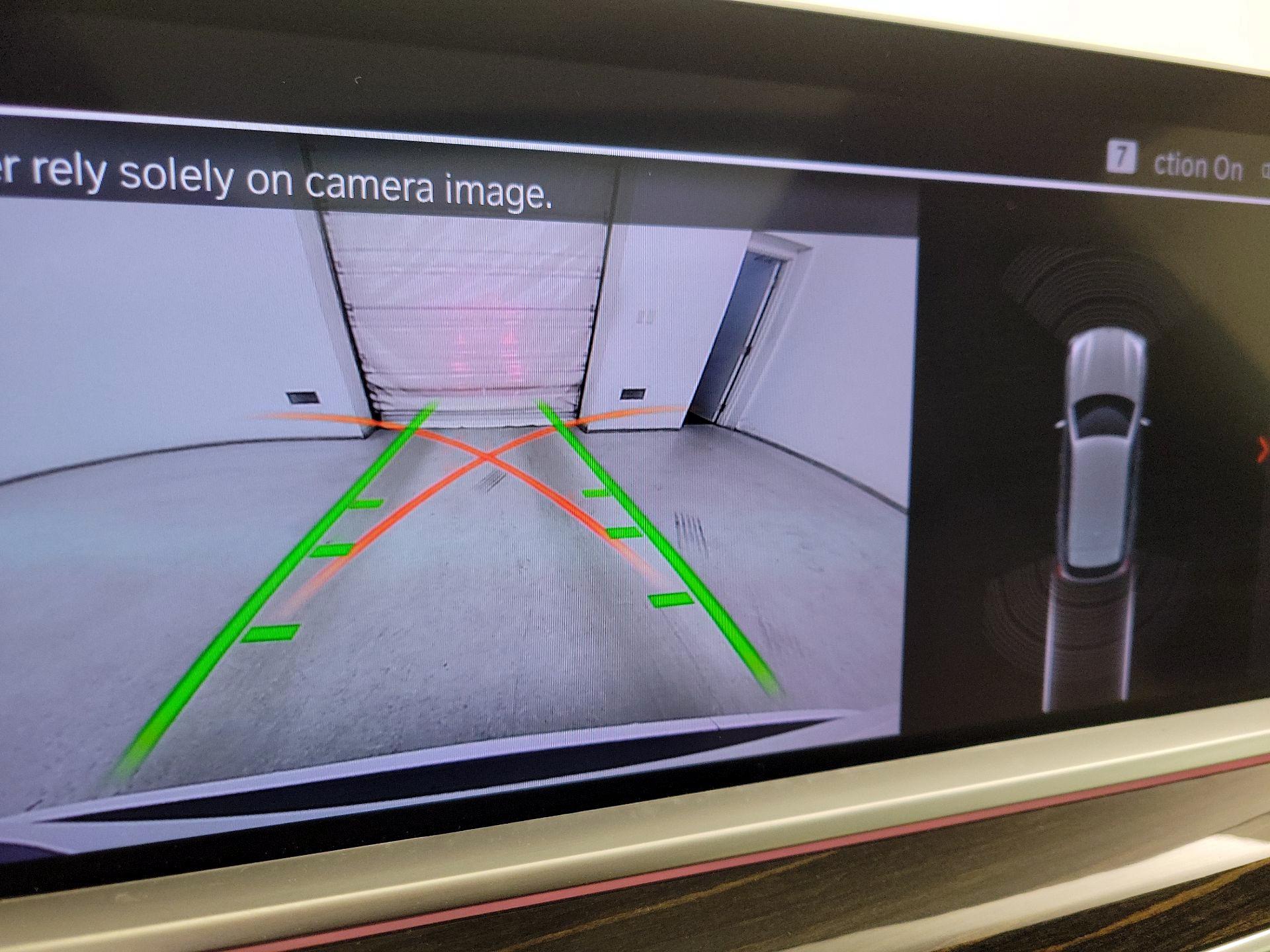 Thumbnail: 2021 BMW X5 - 15