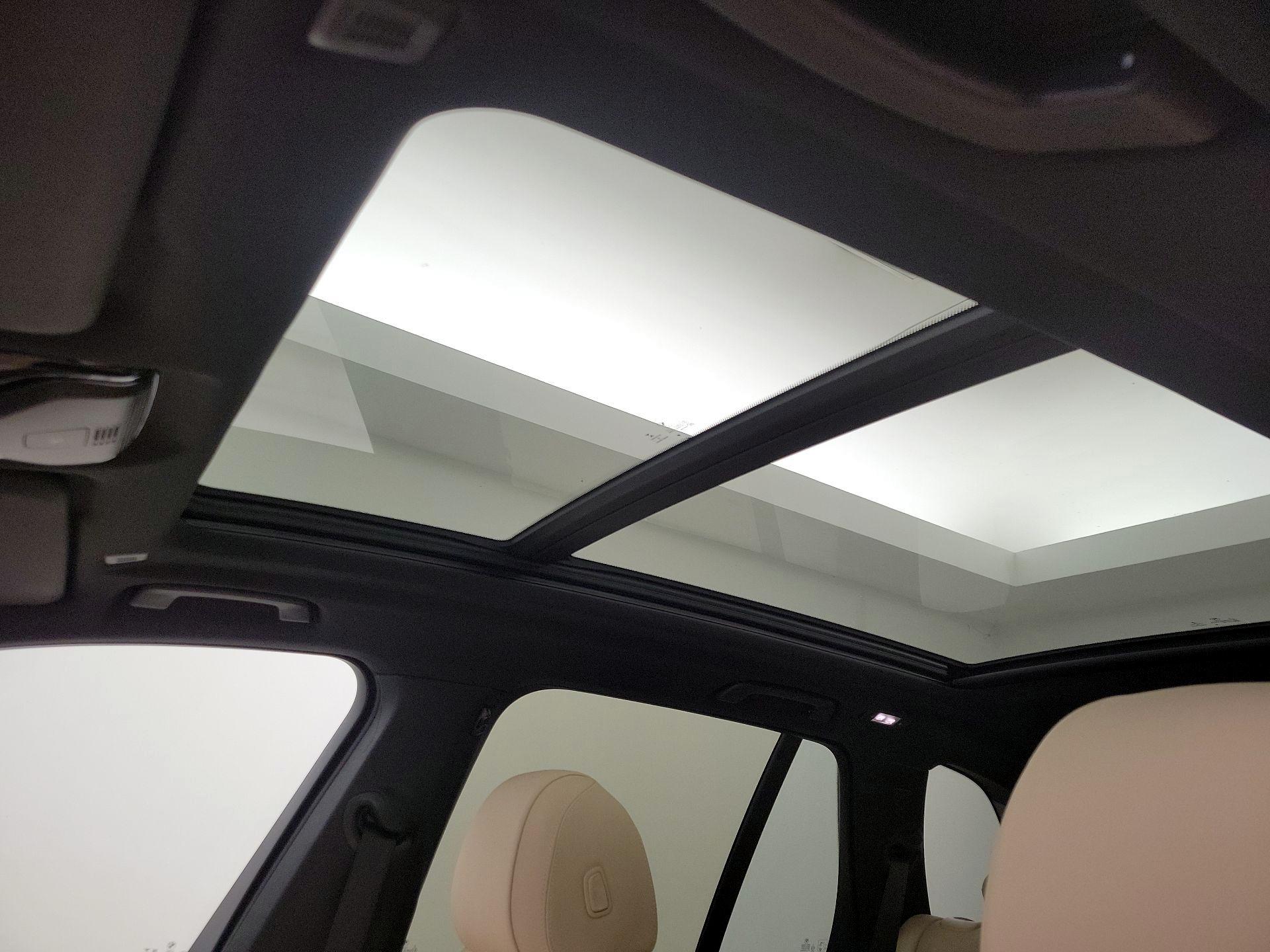 Thumbnail: 2021 BMW X5 - 20