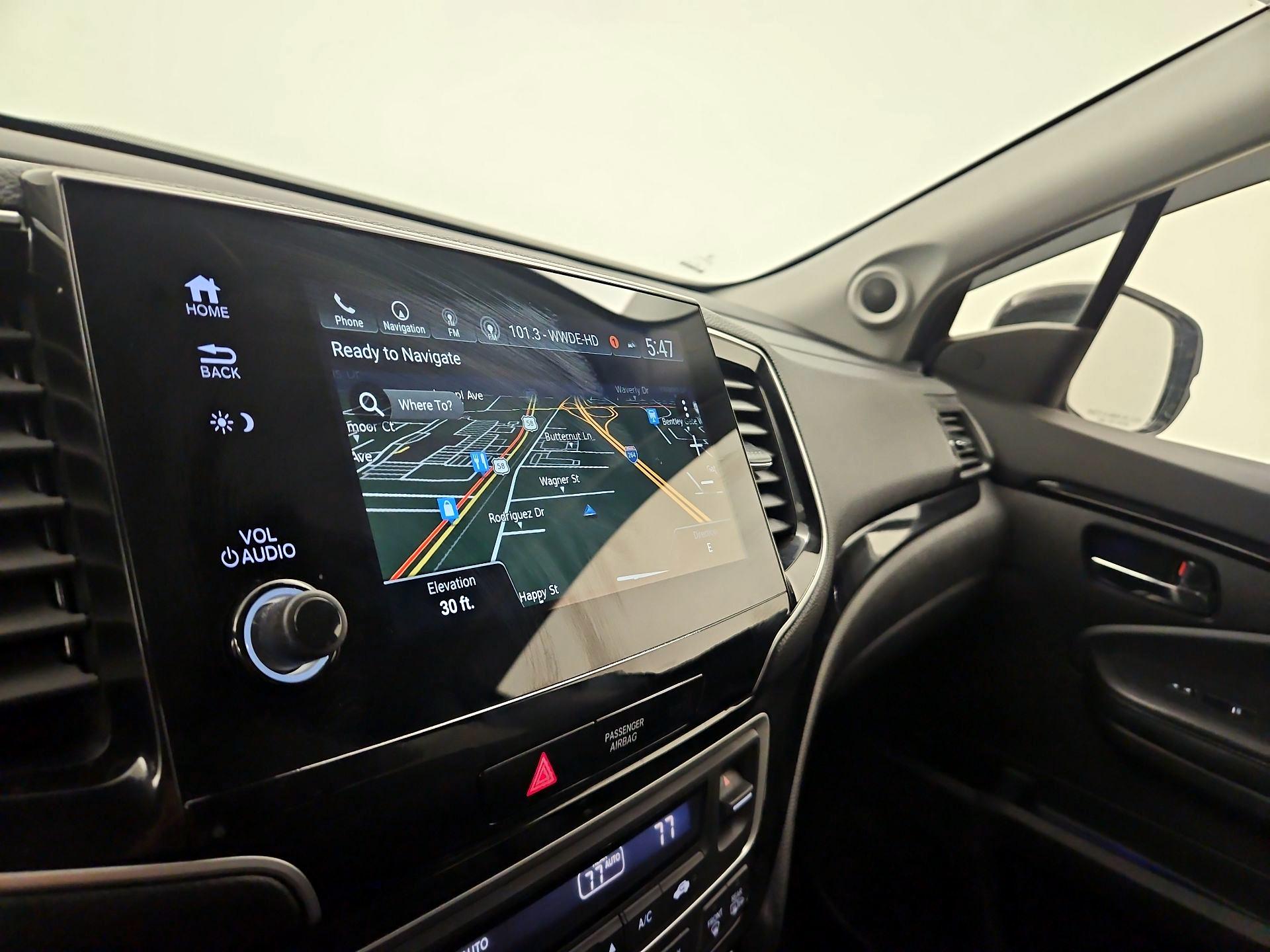 Thumbnail: 2019 Honda Pilot - 14