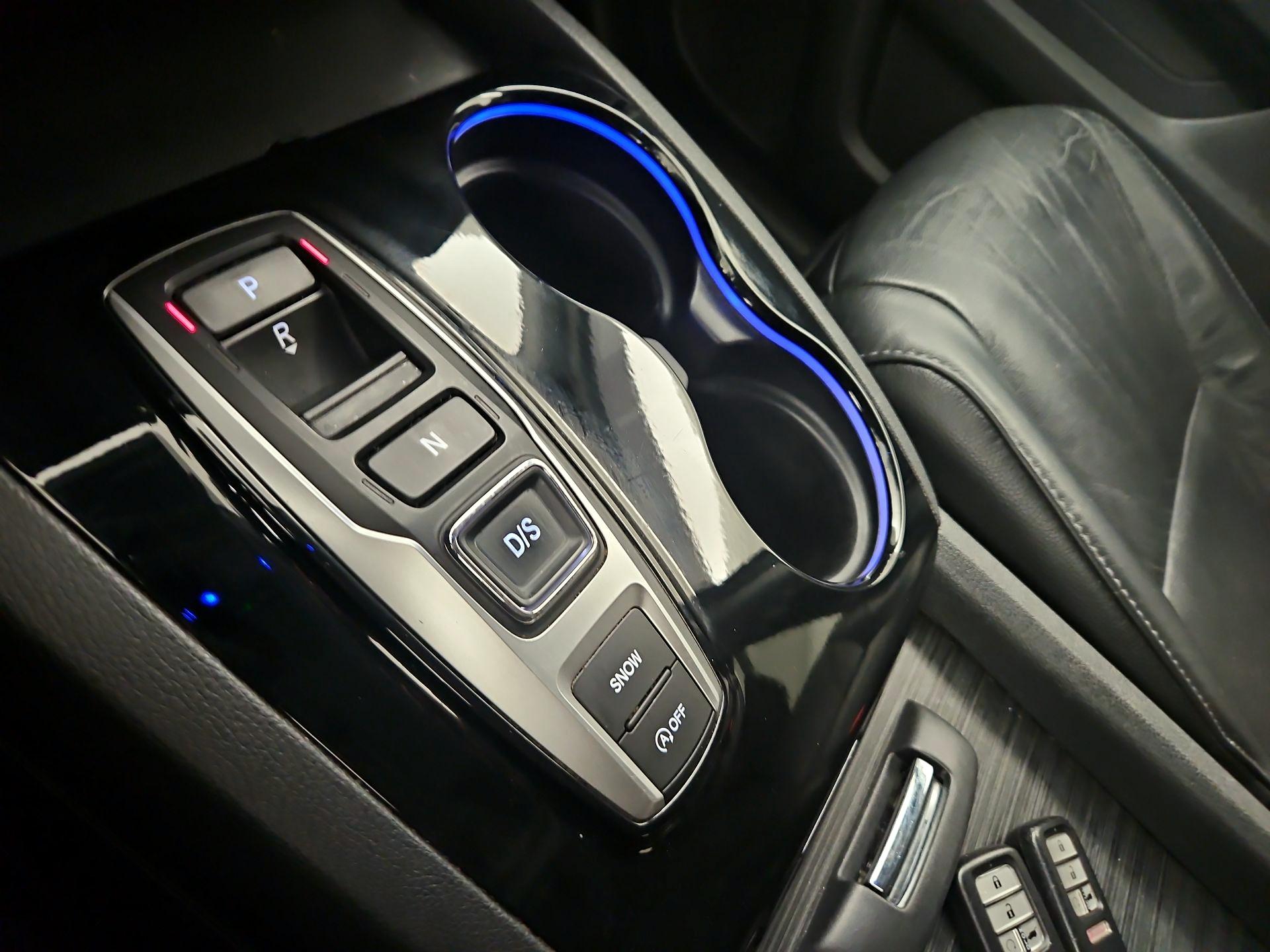 Thumbnail: 2019 Honda Pilot - 18