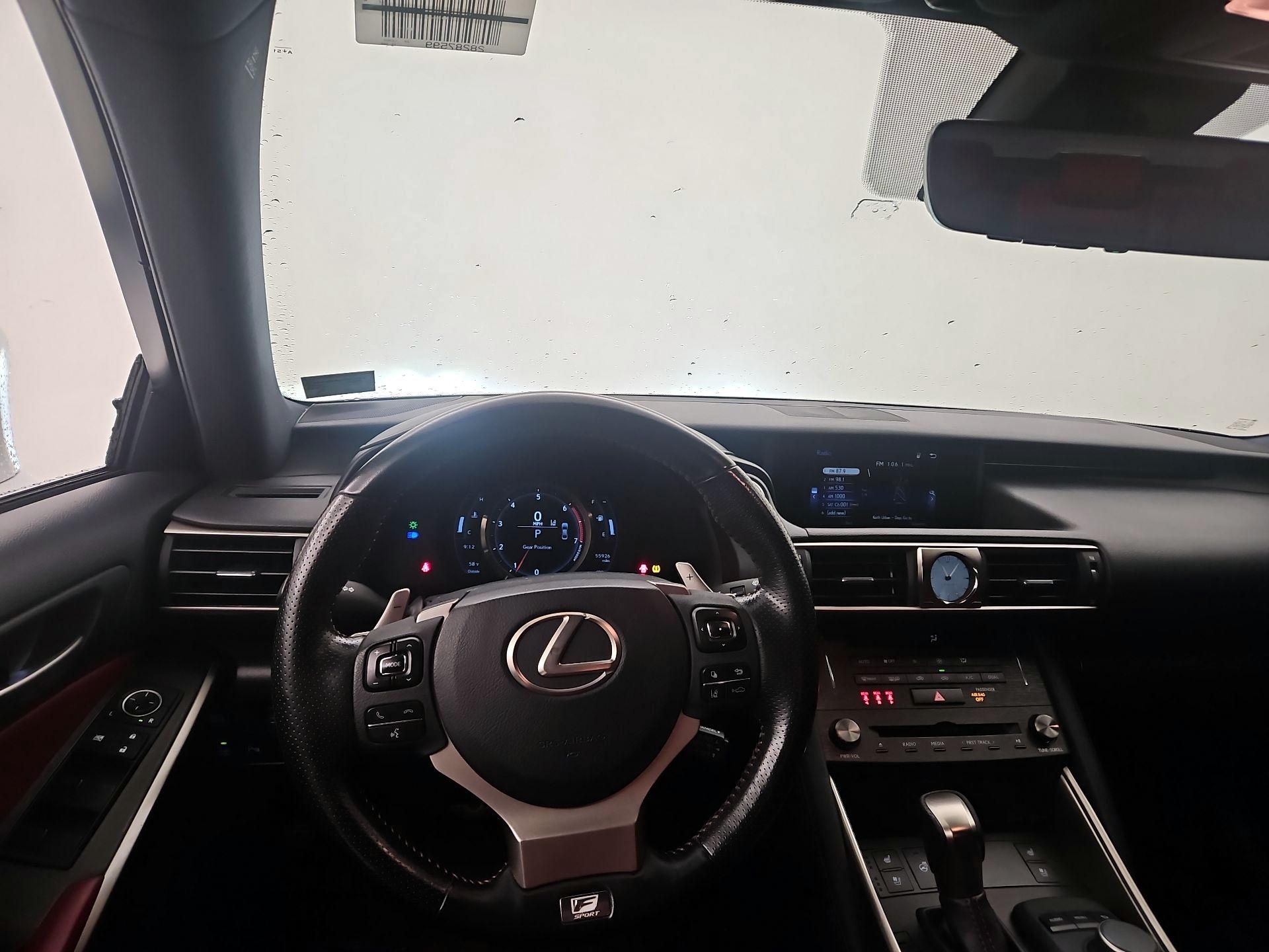 Thumbnail: 2020 Lexus IS - 10