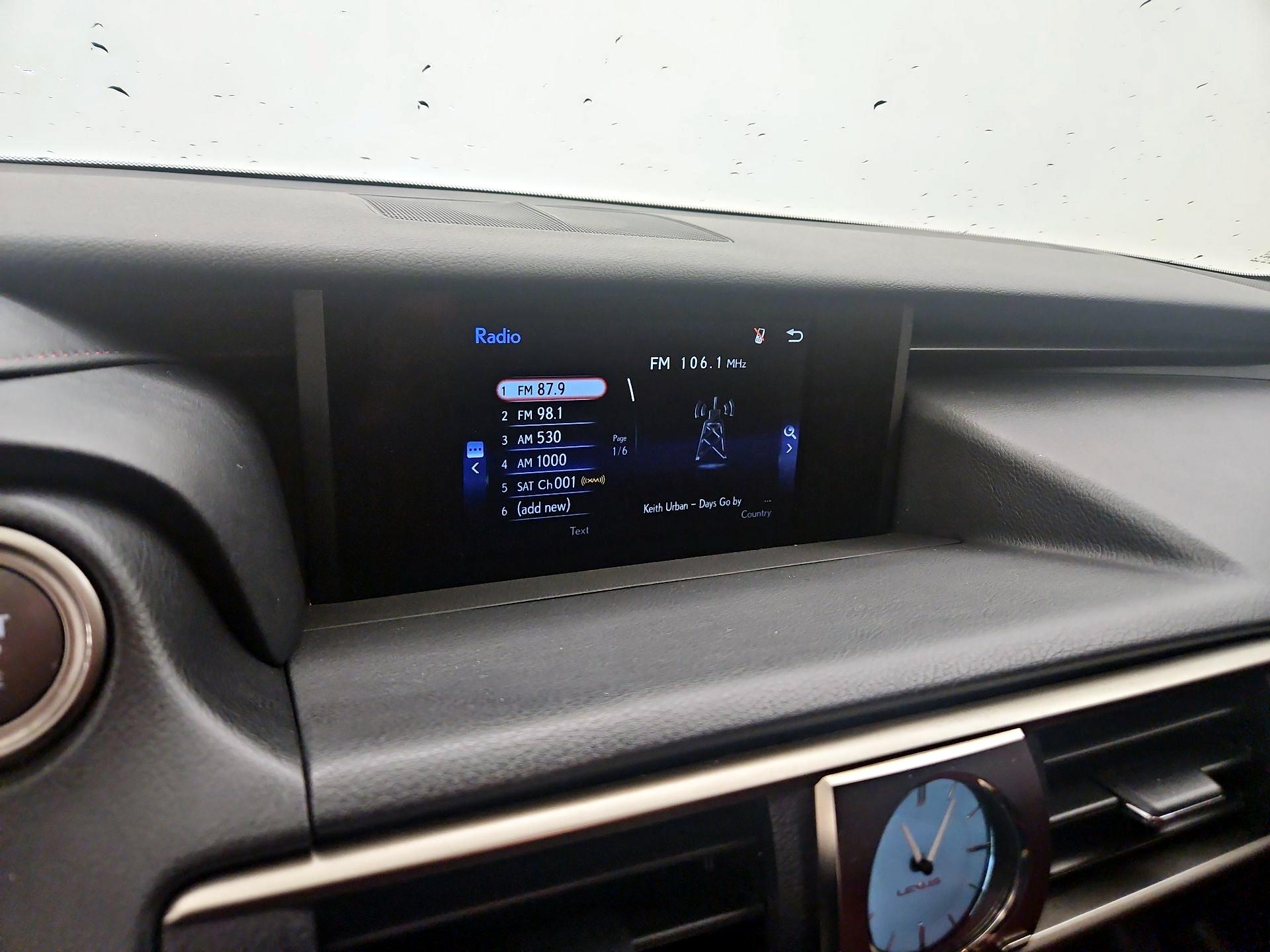 Thumbnail: 2020 Lexus IS - 15