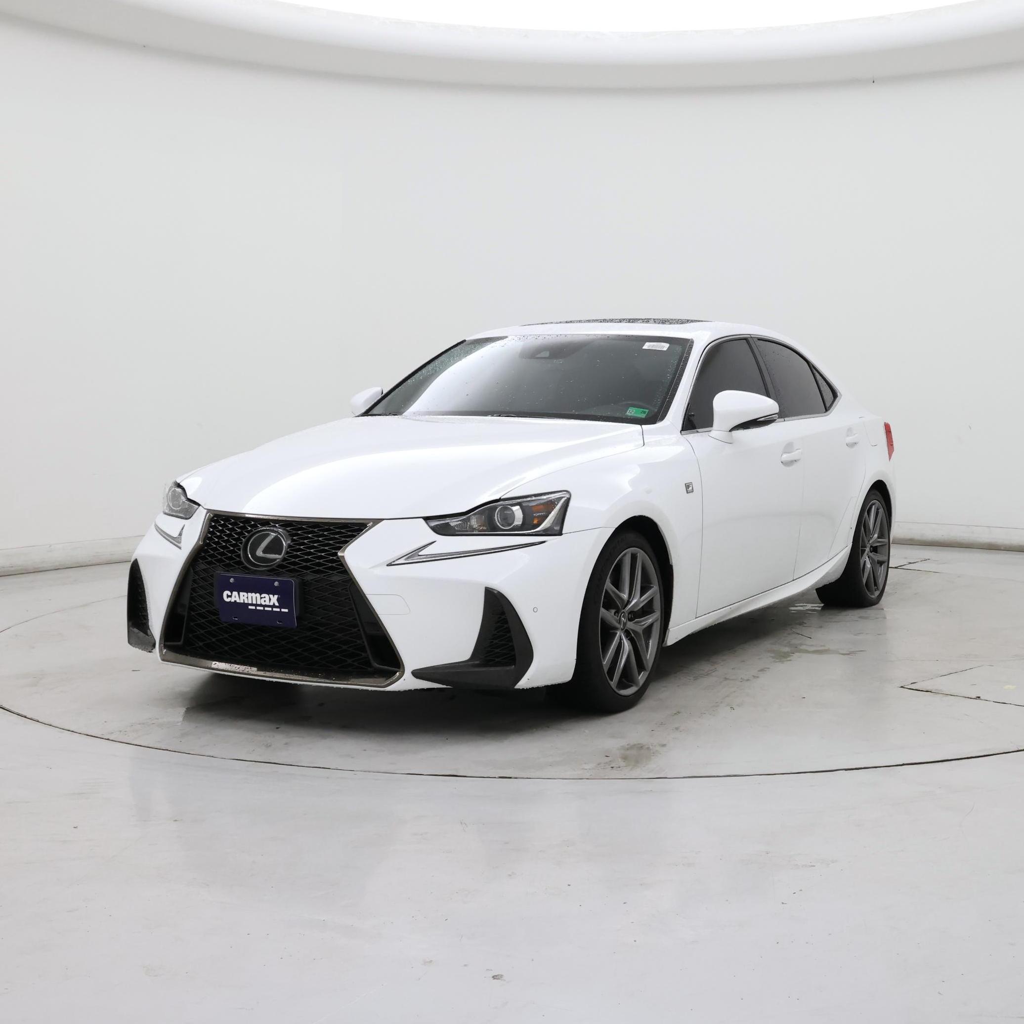 Thumbnail: 2020 Lexus IS - 4