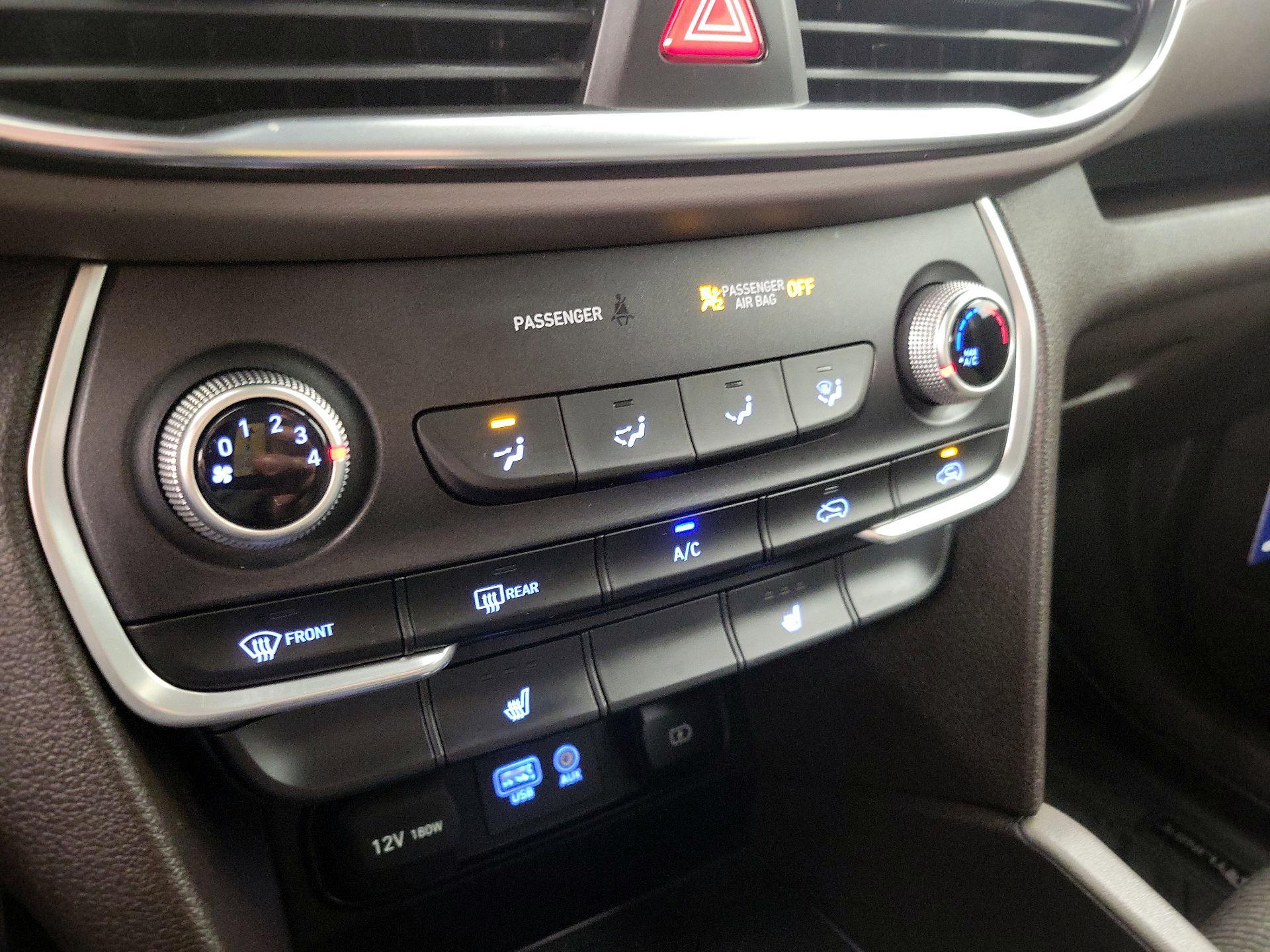 Thumbnail: 2020 Hyundai Santa Fe - 16