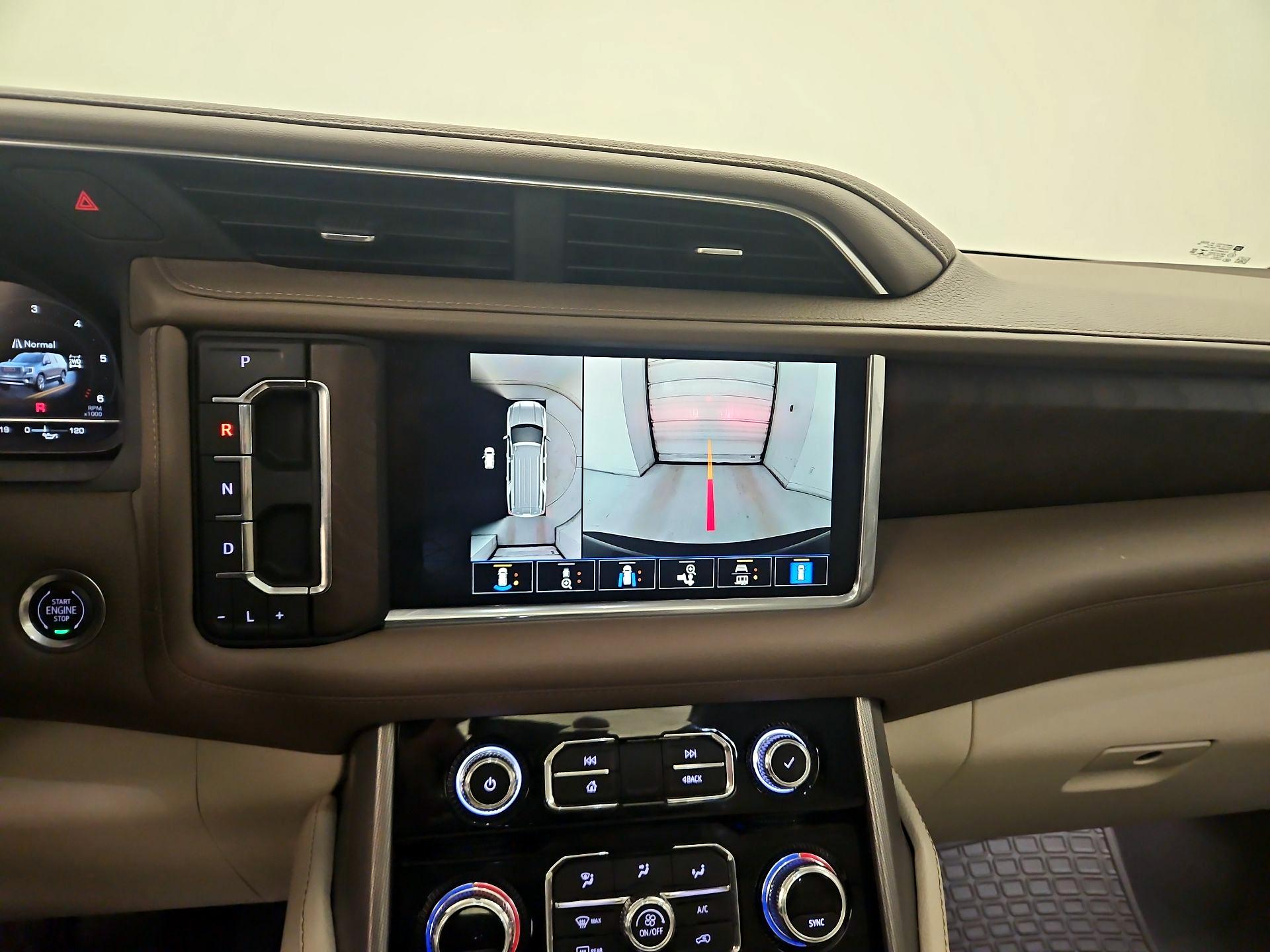 Thumbnail: 2022 GMC Yukon XL - 14