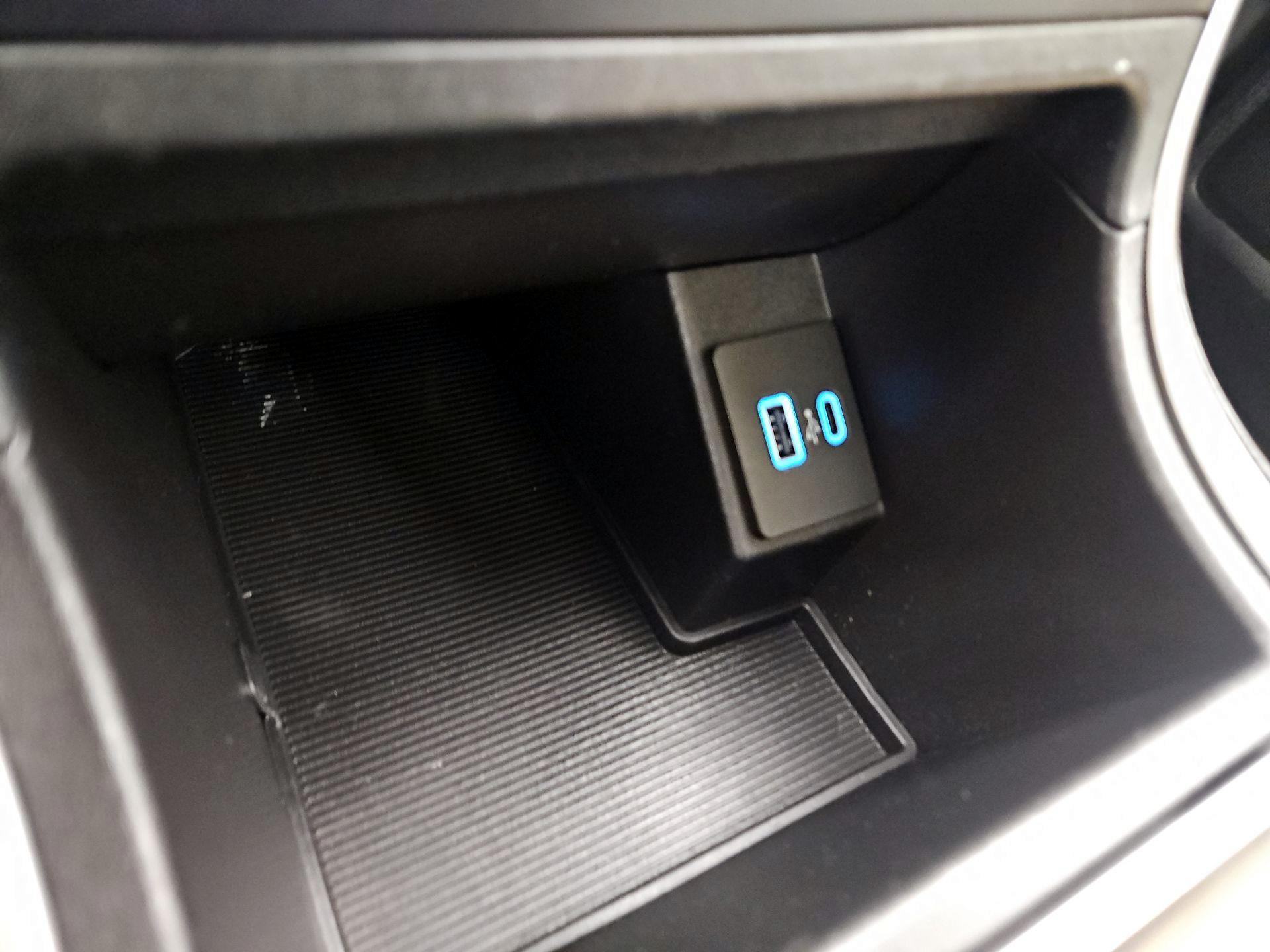 Thumbnail: 2023 Ford Edge - 18