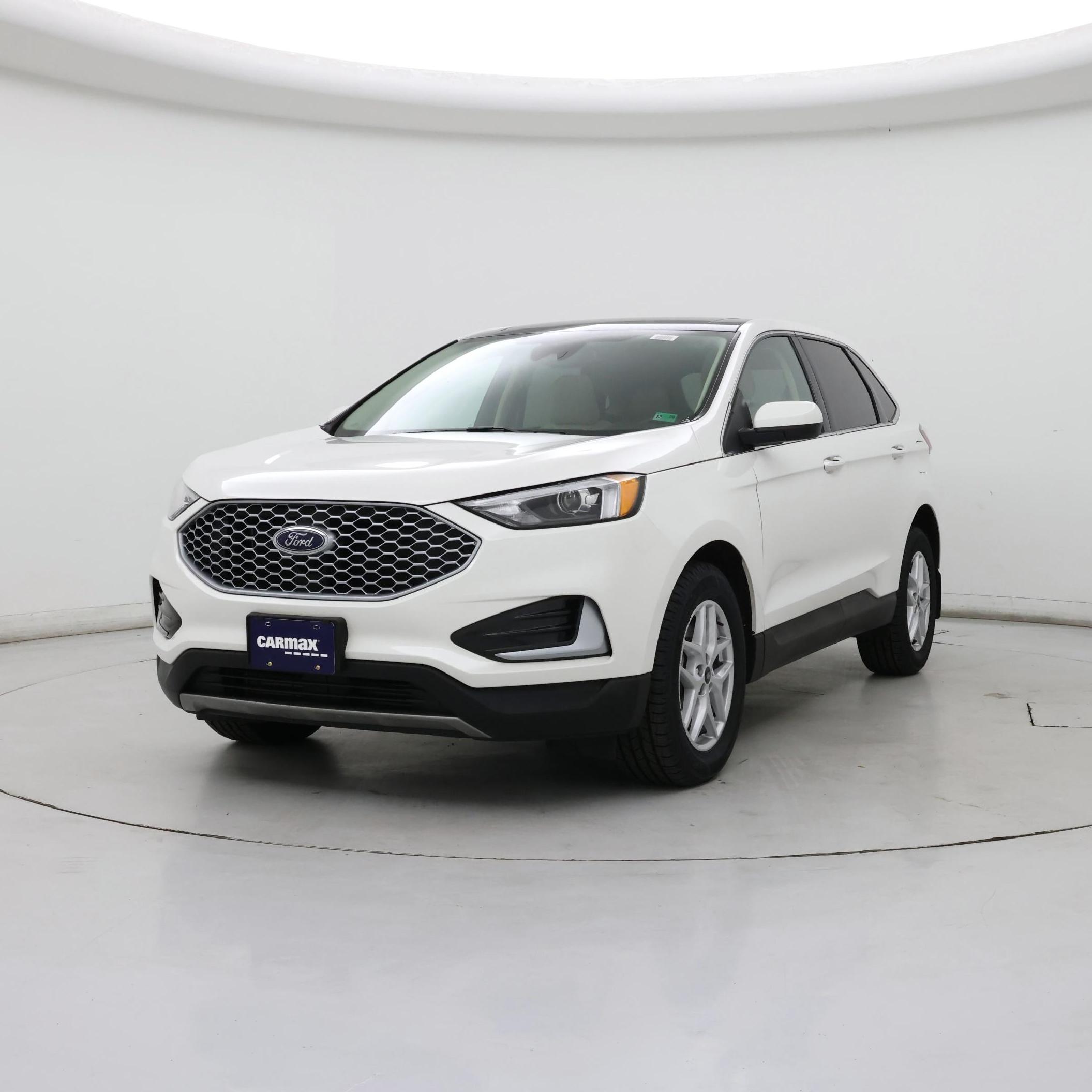 Thumbnail: 2023 Ford Edge - 4
