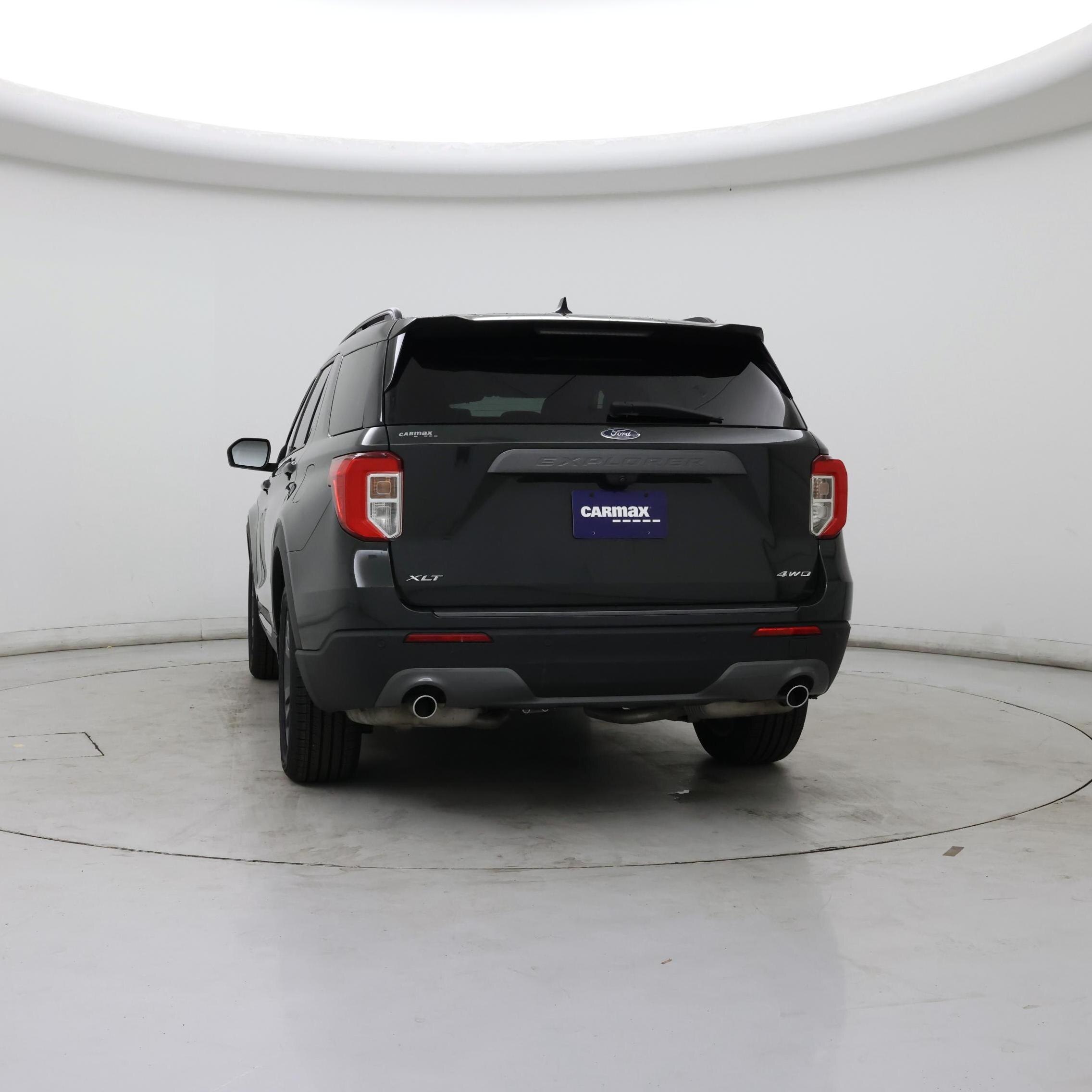 Thumbnail: 2022 Ford Explorer - 6