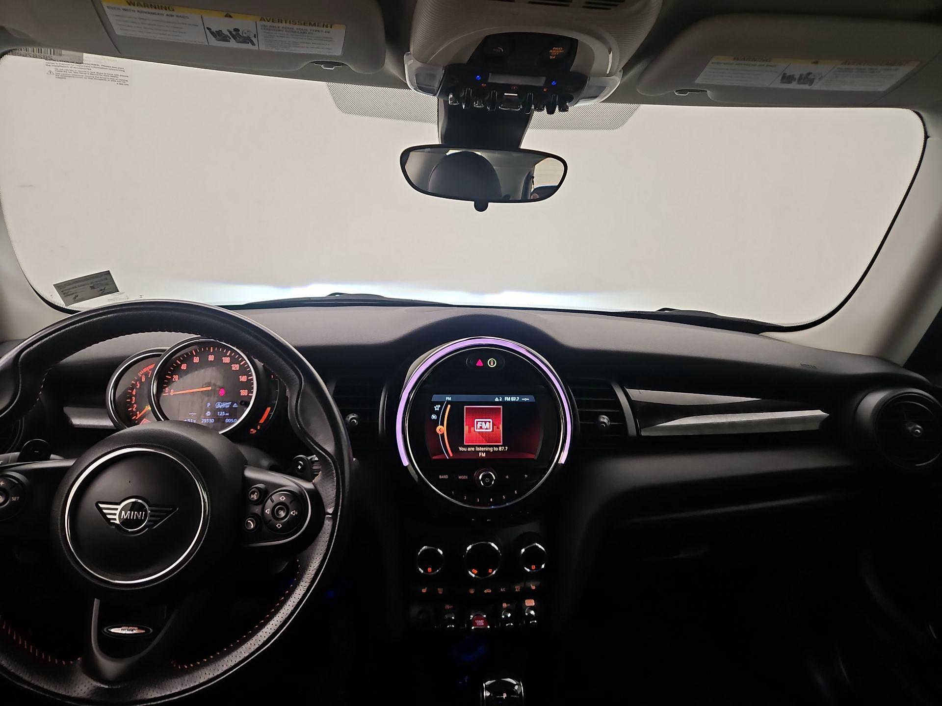 Thumbnail: 2020 MINI Cooper Hardtop - 9