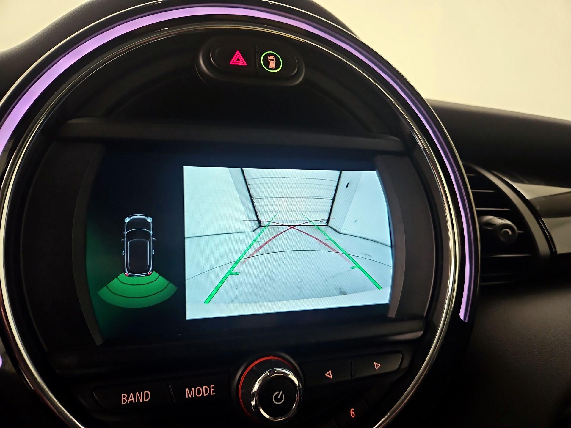 Thumbnail: 2020 MINI Cooper Hardtop - 14