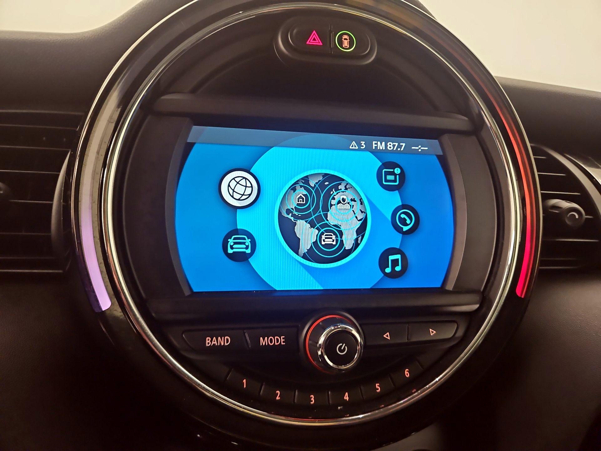 Thumbnail: 2020 MINI Cooper Hardtop - 15