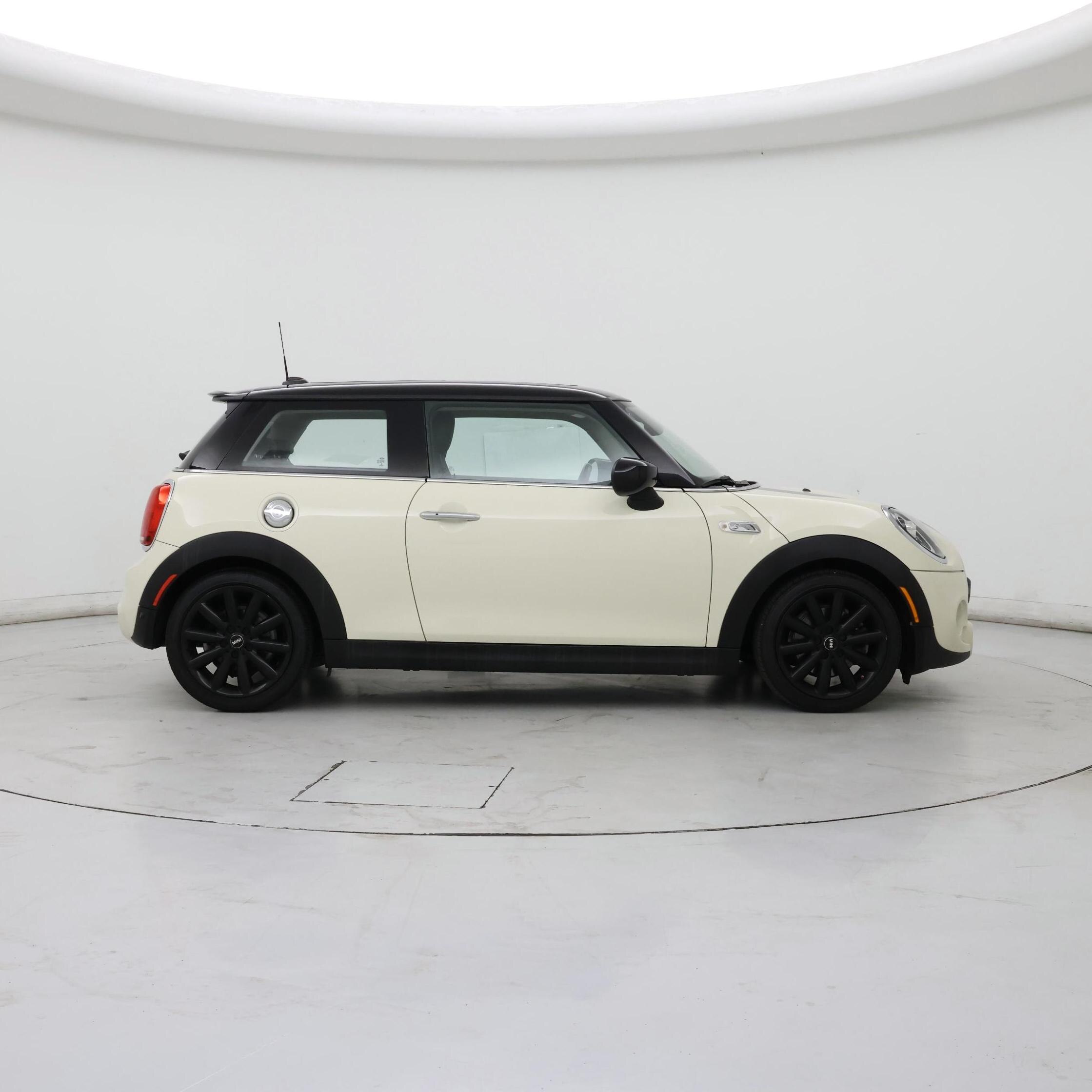 Thumbnail: 2020 MINI Cooper Hardtop - 7