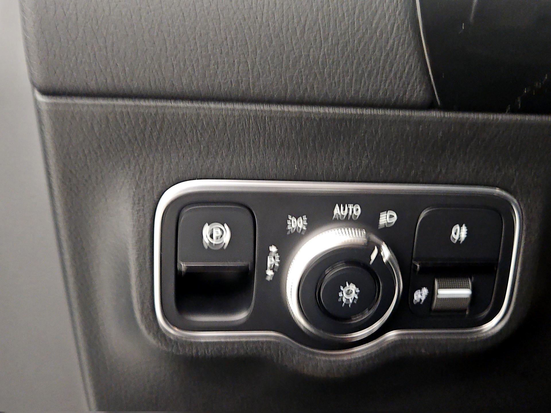 Thumbnail: 2022 Mercedes-Benz GLA - 13