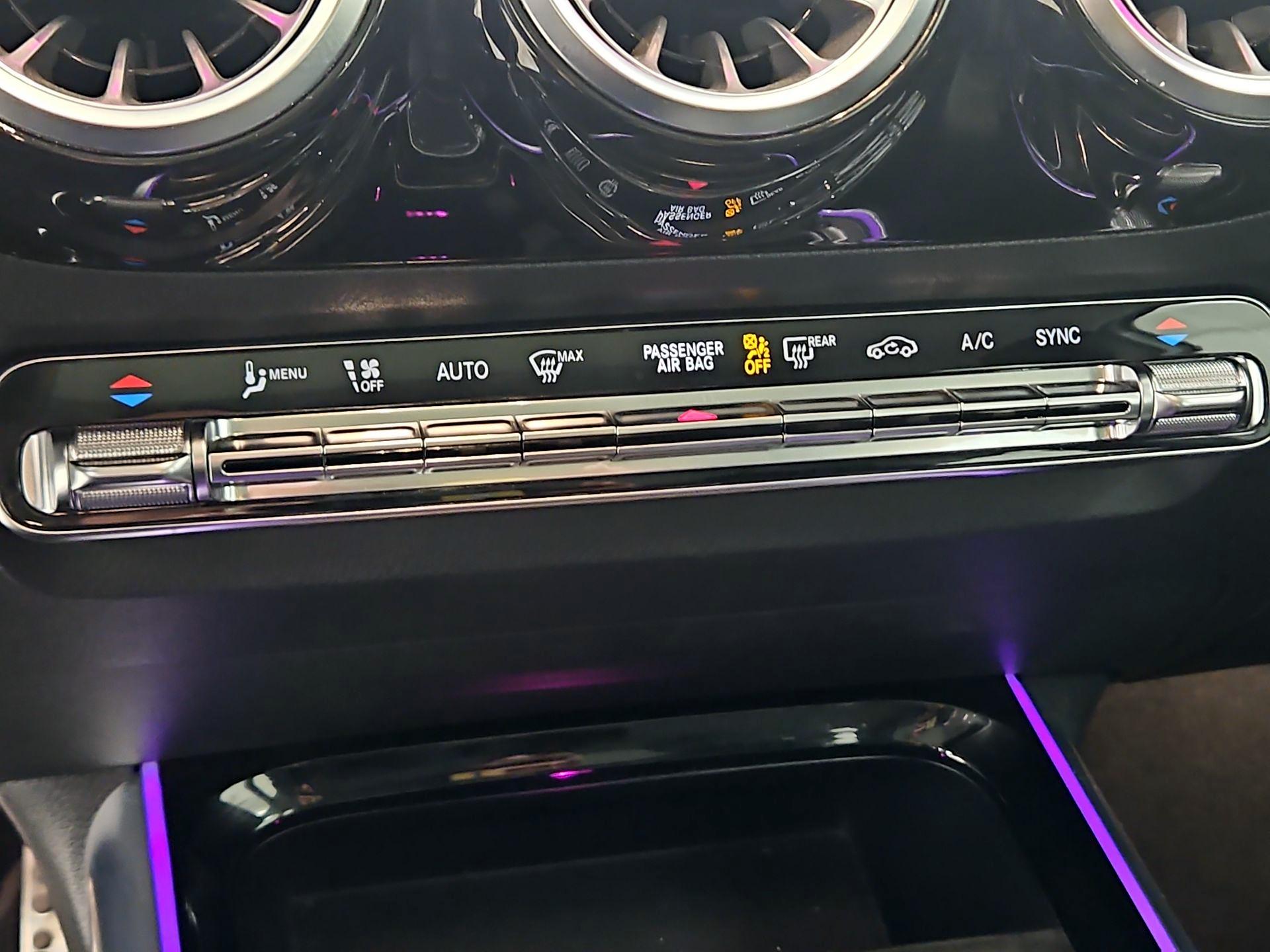 Thumbnail: 2022 Mercedes-Benz GLA - 17