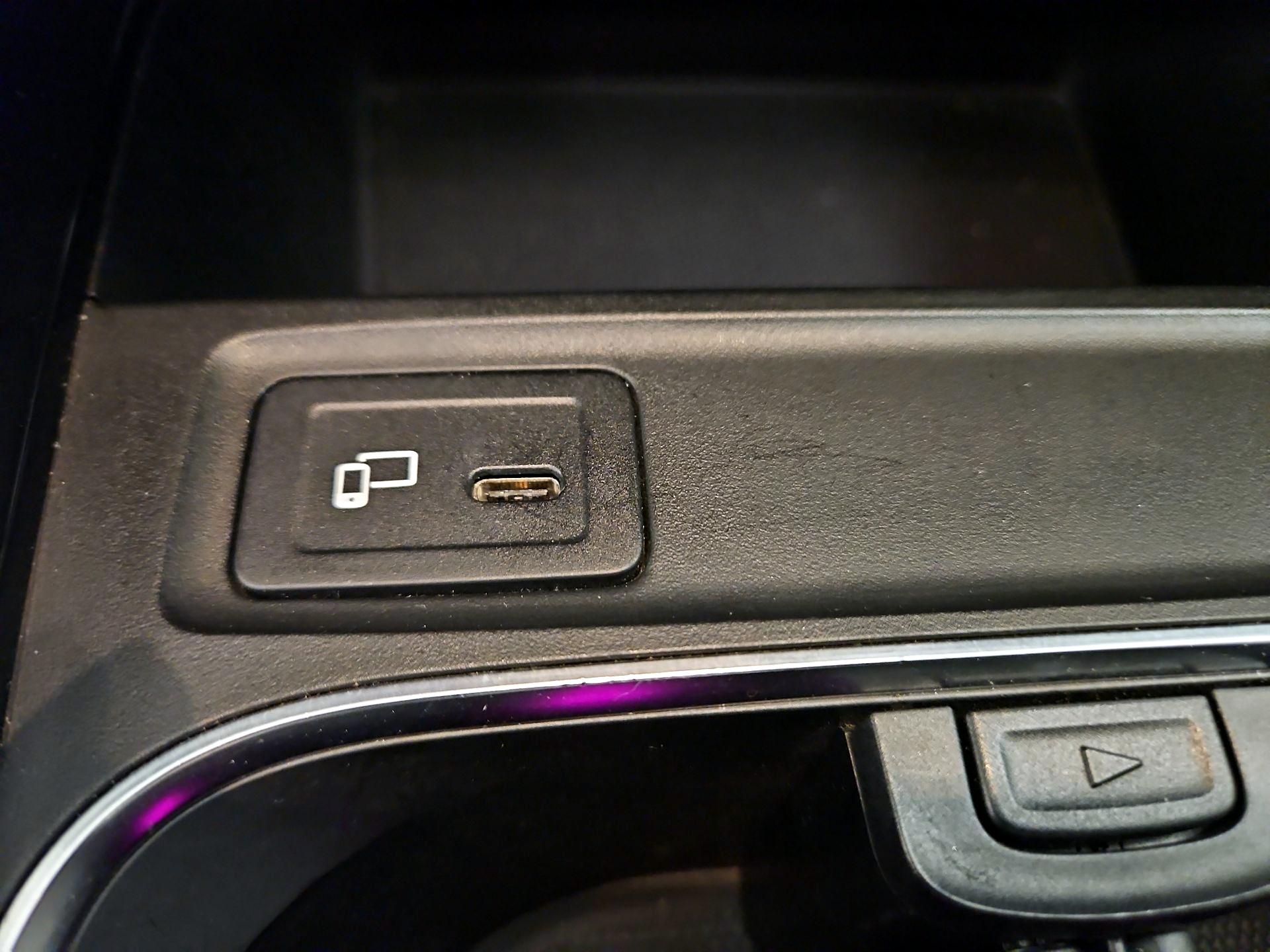 Thumbnail: 2022 Mercedes-Benz GLA - 19