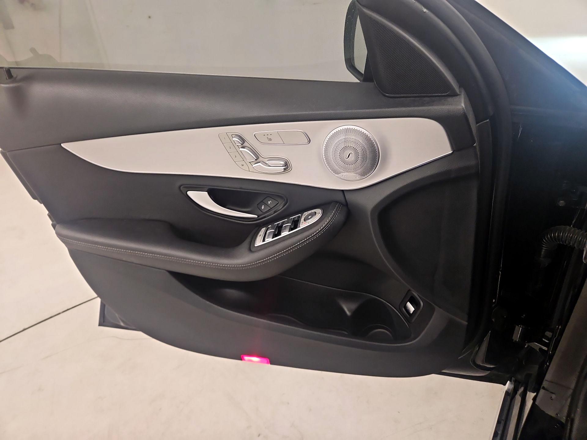 Thumbnail: 2021 Mercedes-Benz C-Class - 12