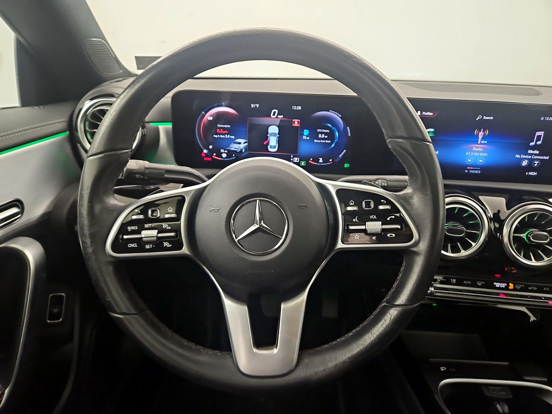 Thumbnail: 2022 Mercedes-Benz CLA - 10