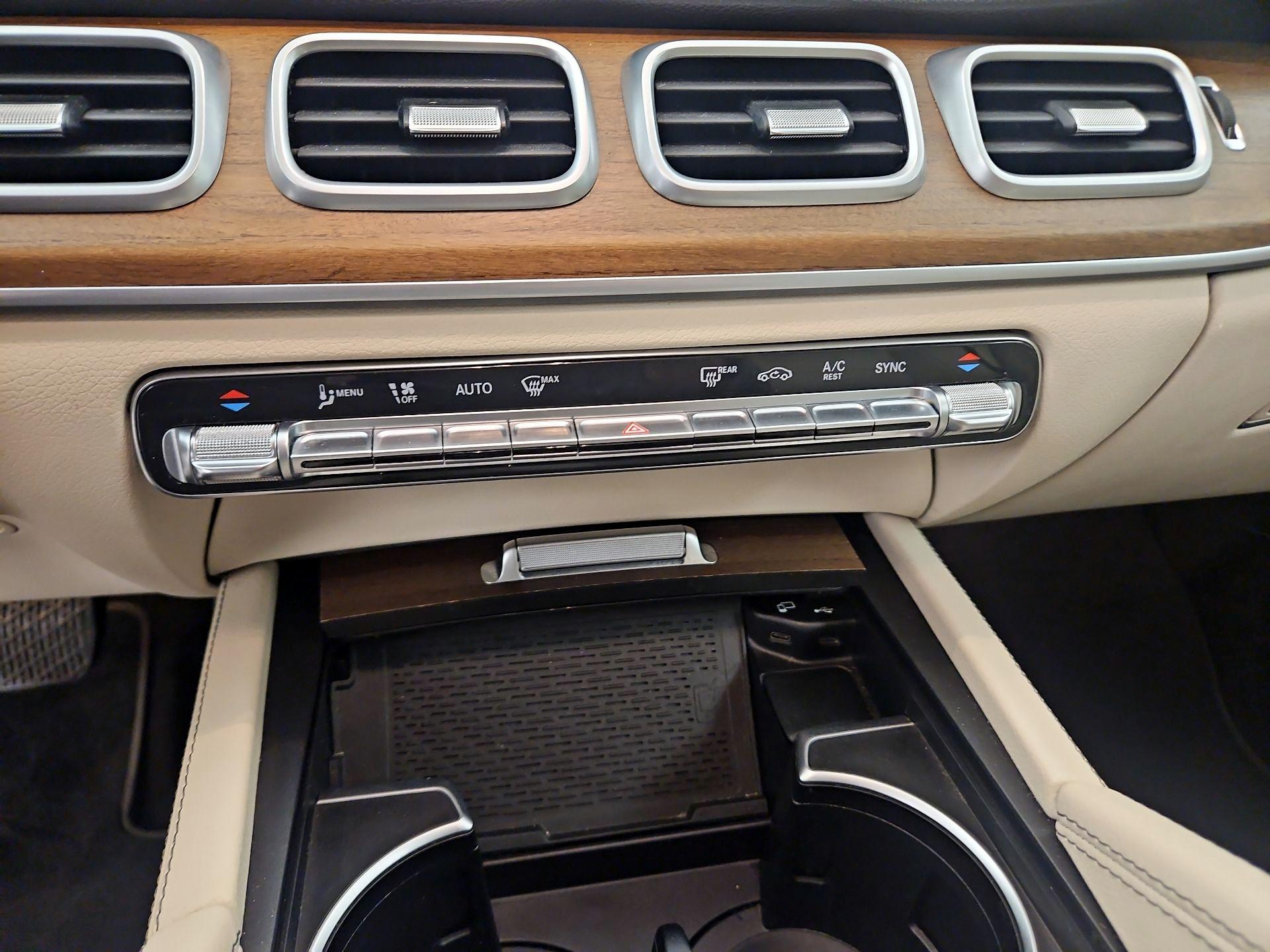 Thumbnail: 2021 Mercedes-Benz GLE - 17