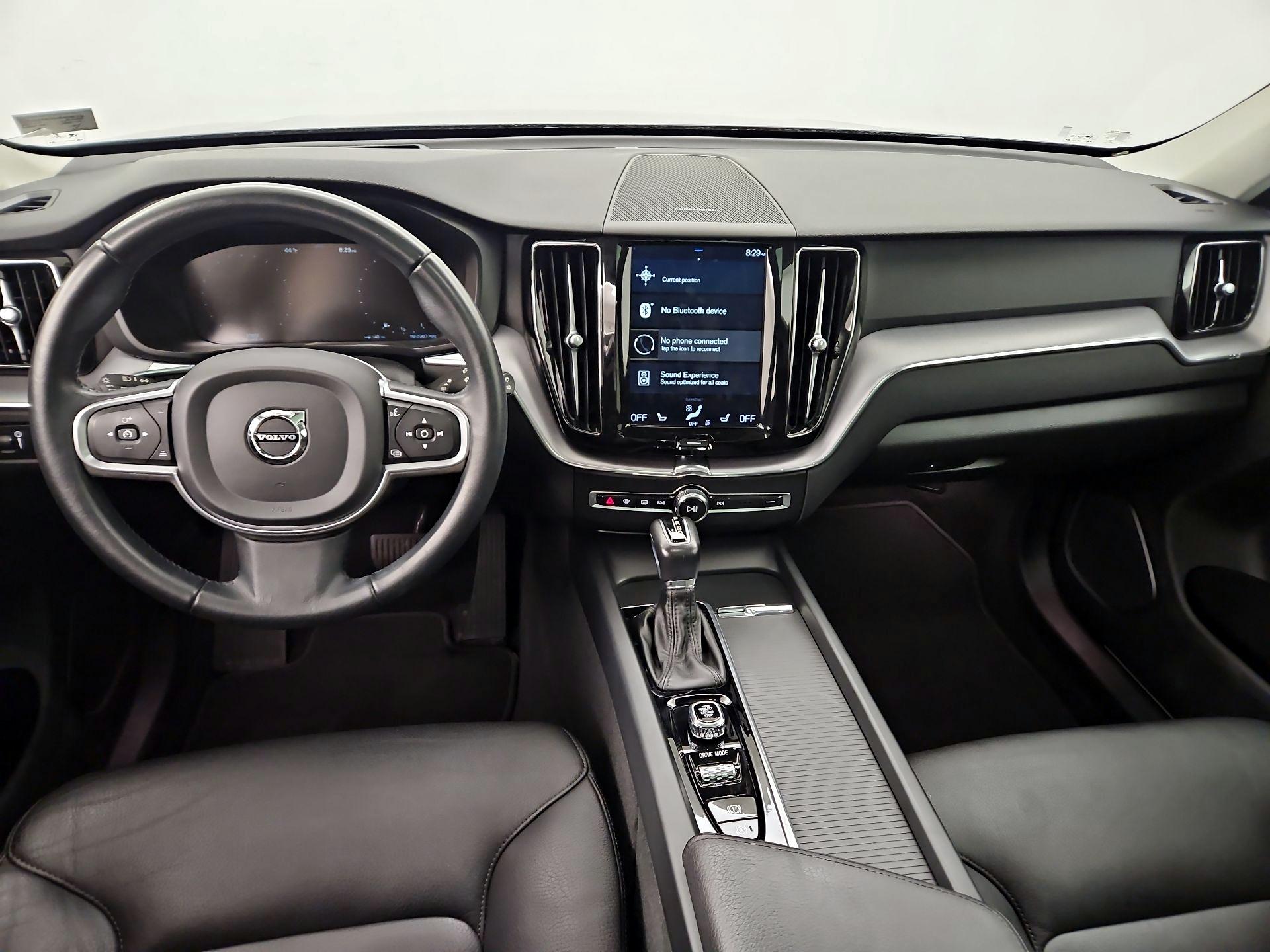 Thumbnail: 2020 Volvo XC60 - 9