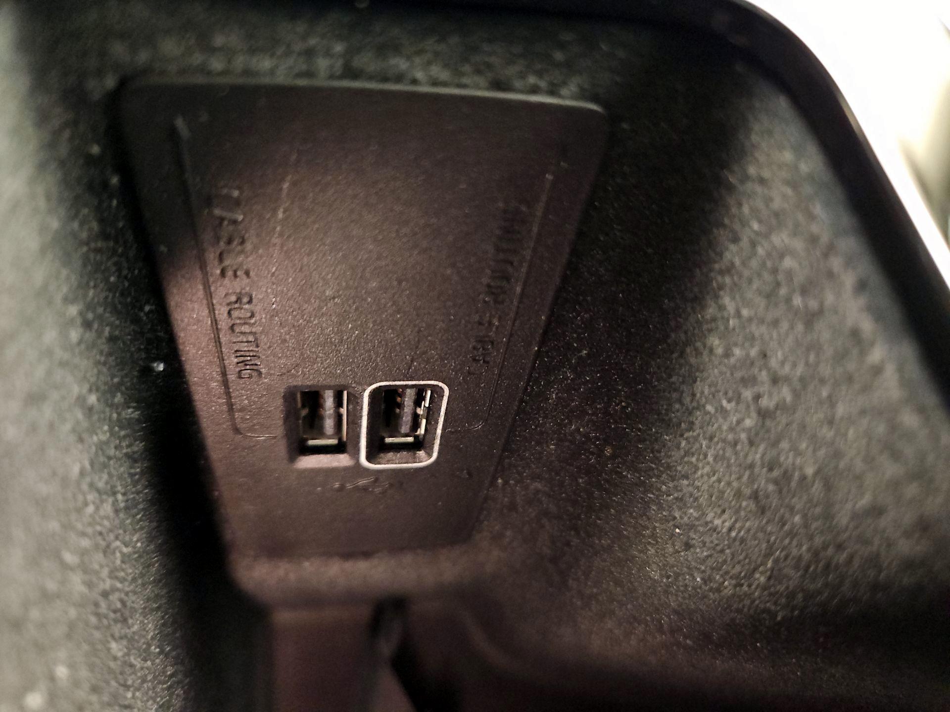 Thumbnail: 2020 Volvo XC60 - 19