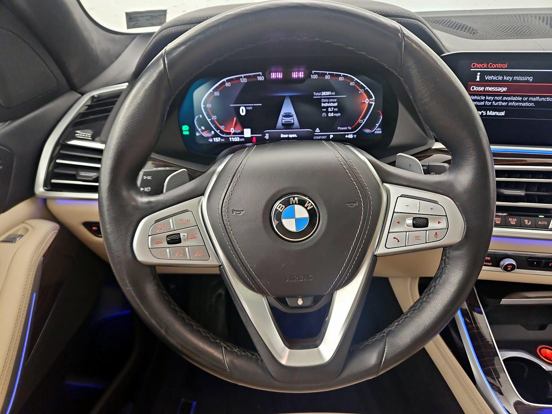 Thumbnail: 2021 BMW X7 - 10