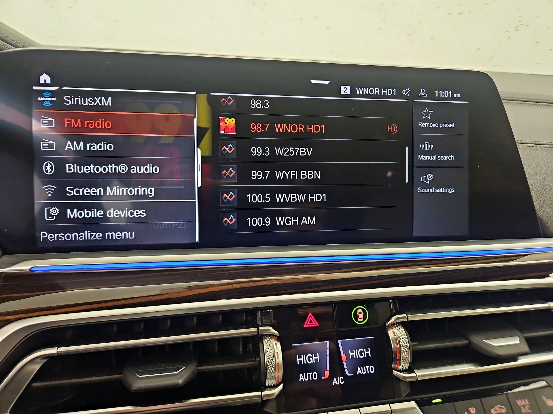 Thumbnail: 2021 BMW X7 - 16