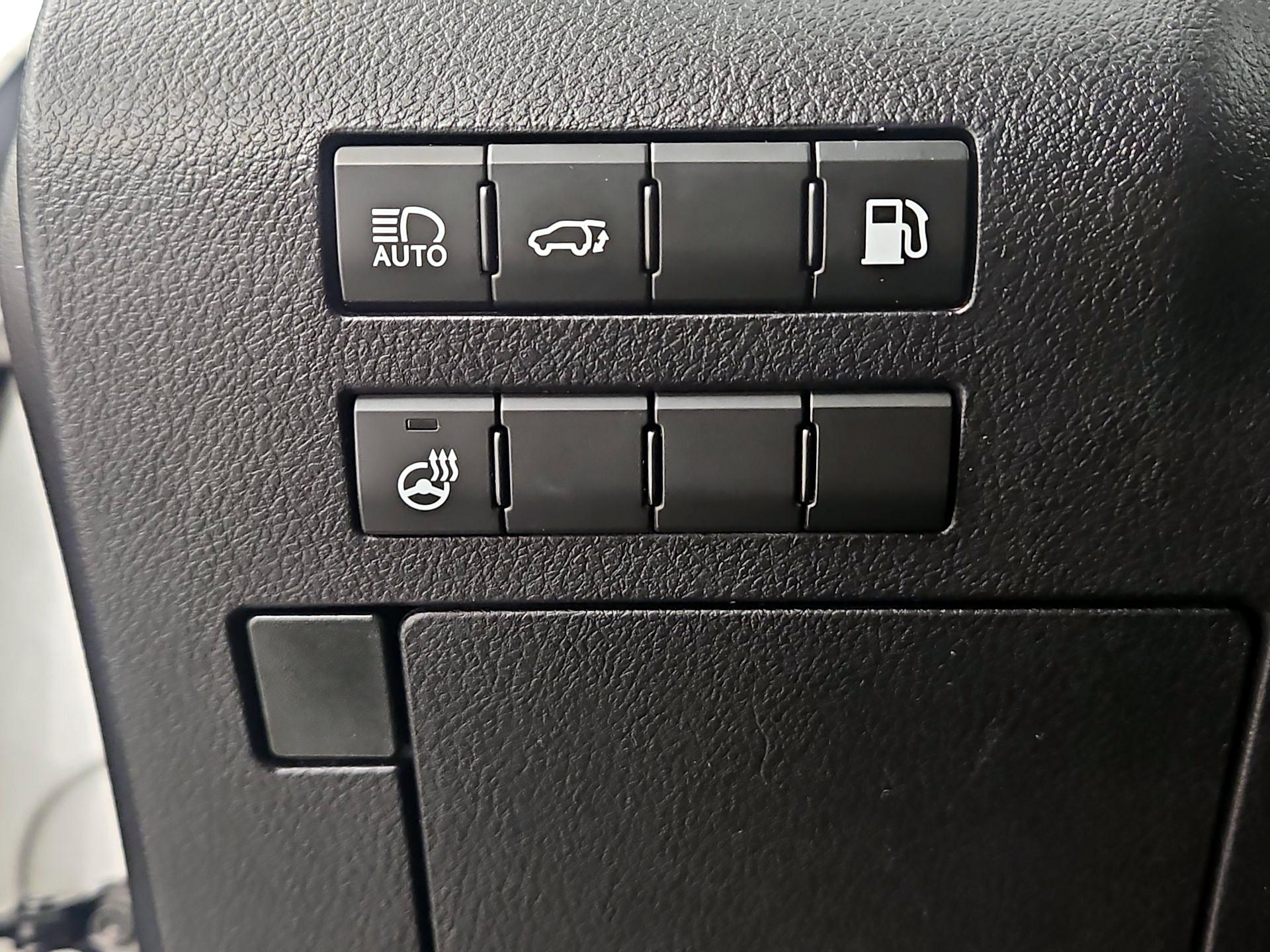 Thumbnail: 2021 Lexus RX - 13