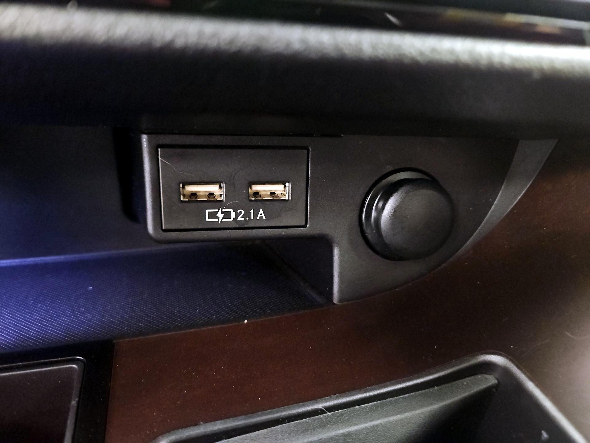 Thumbnail: 2021 Lexus RX - 18