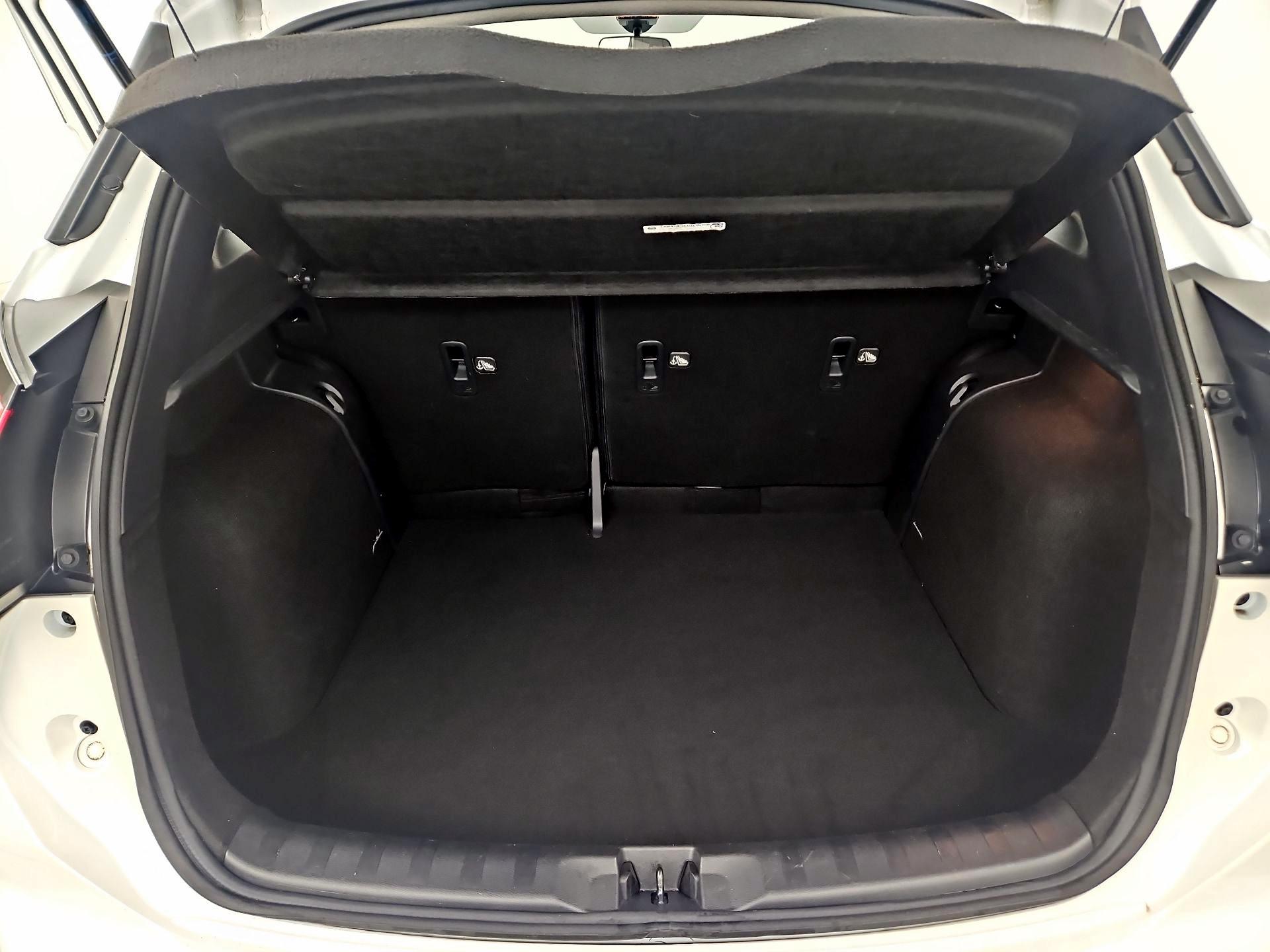 Thumbnail: 2021 Nissan Kicks - 20