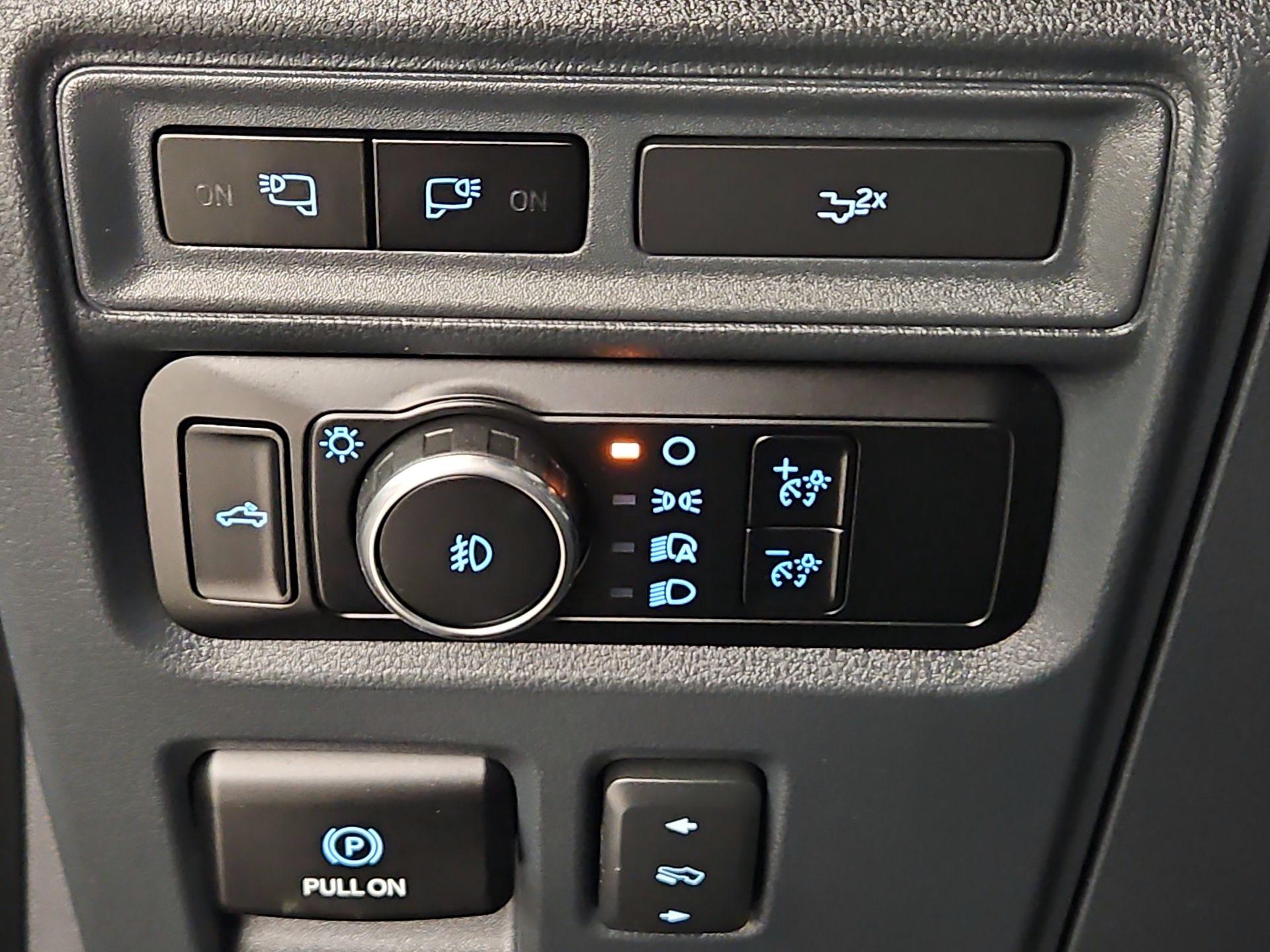 Thumbnail: 2022 Ford F-150 - 13