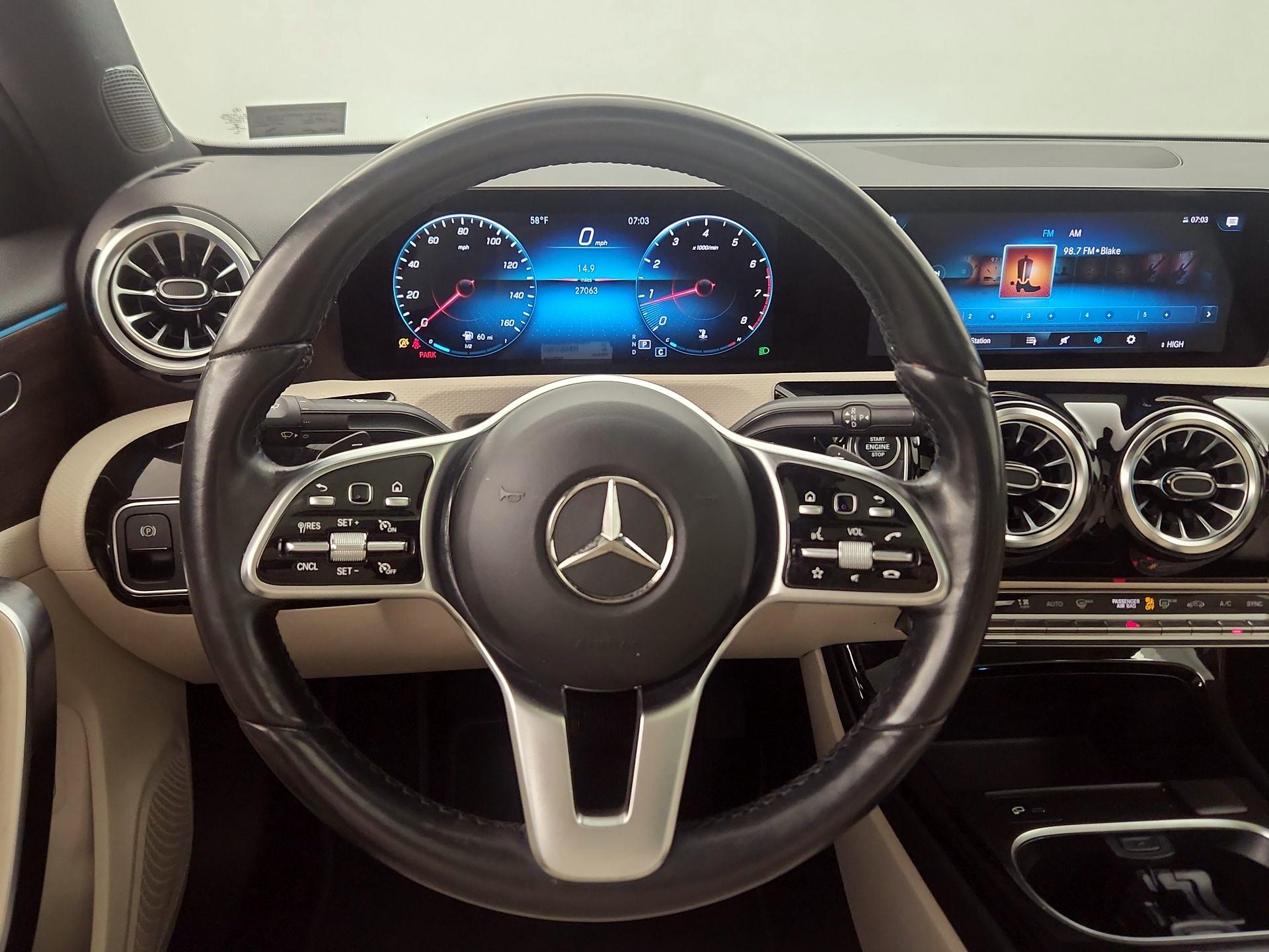 Thumbnail: 2022 Mercedes-Benz A-Class - 10