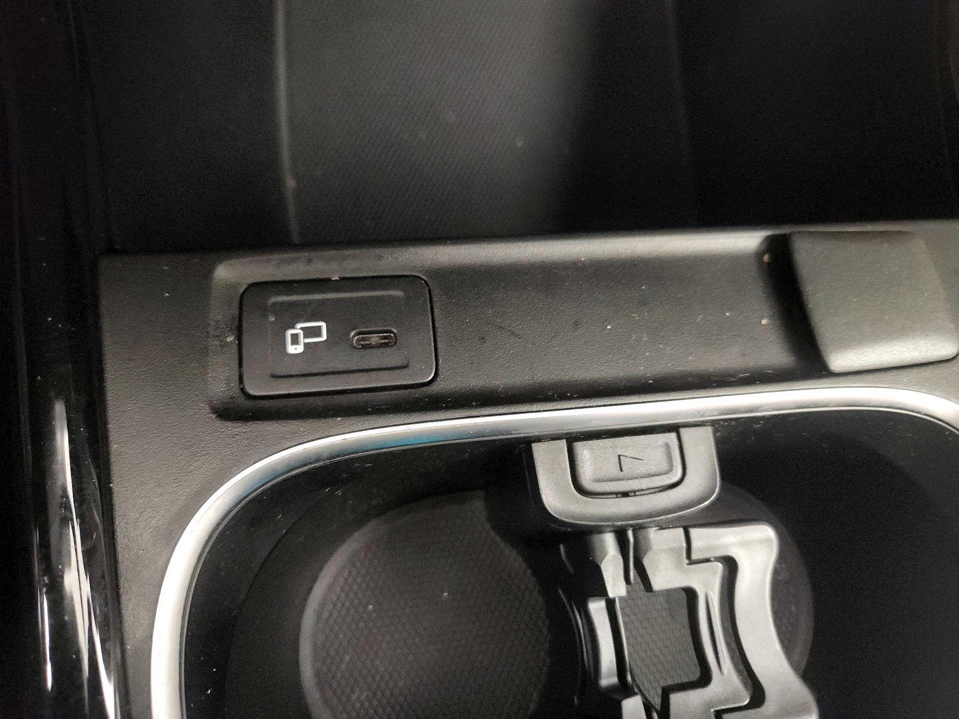 Thumbnail: 2022 Mercedes-Benz A-Class - 18