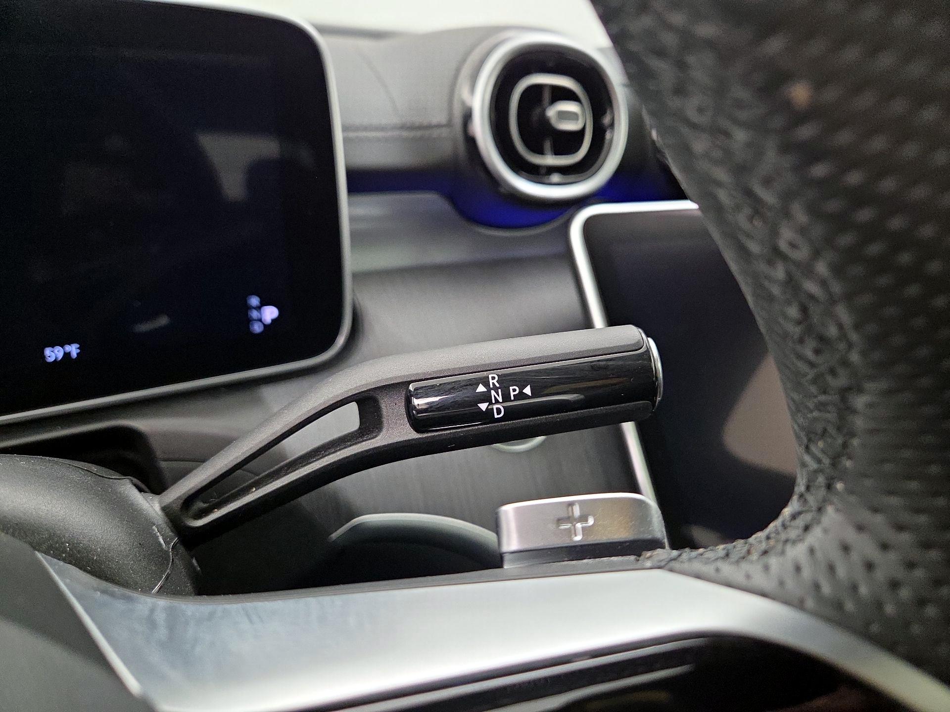 Thumbnail: 2024 Mercedes-Benz C-Class - 18