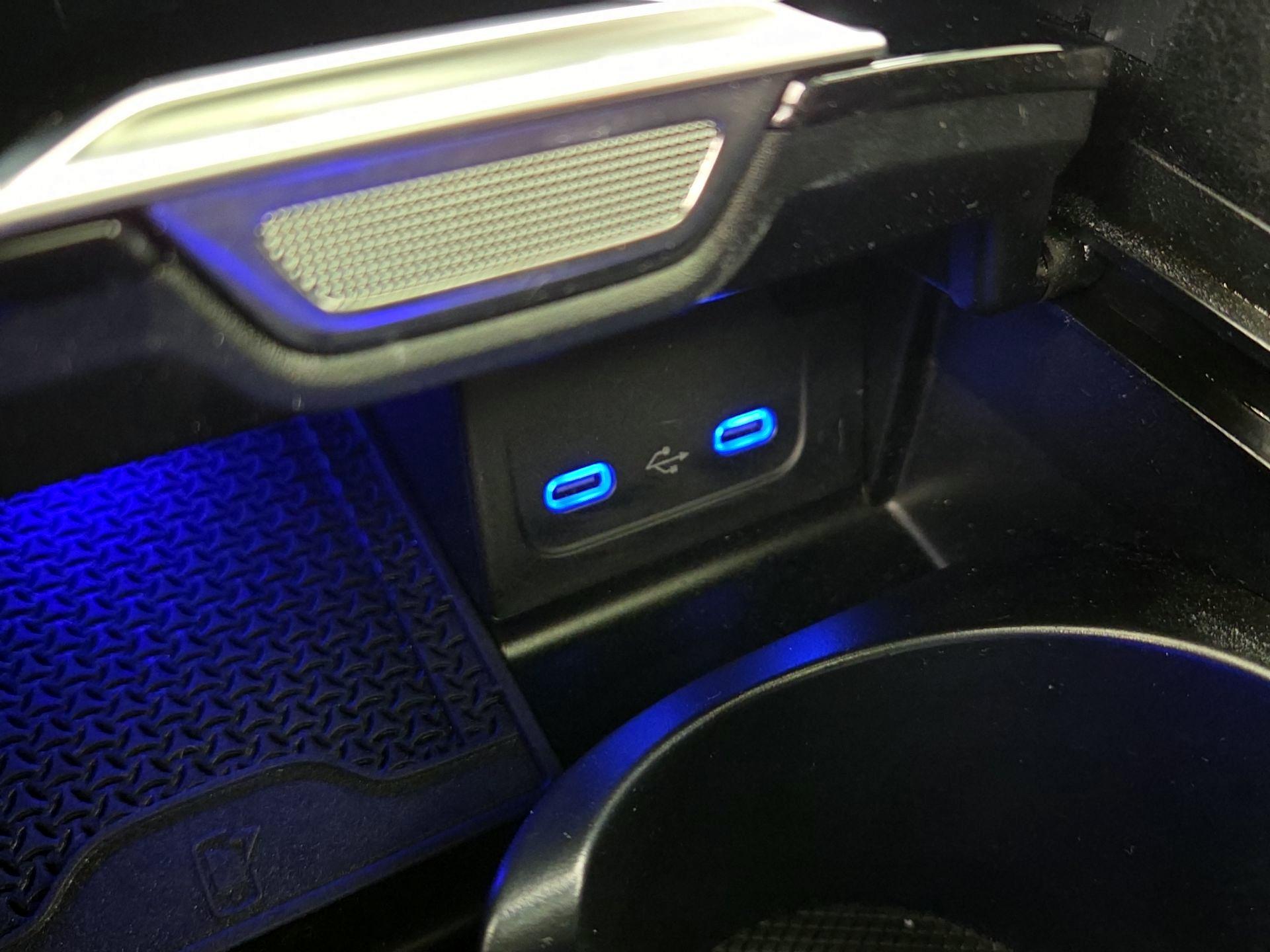 Thumbnail: 2024 Mercedes-Benz C-Class - 19