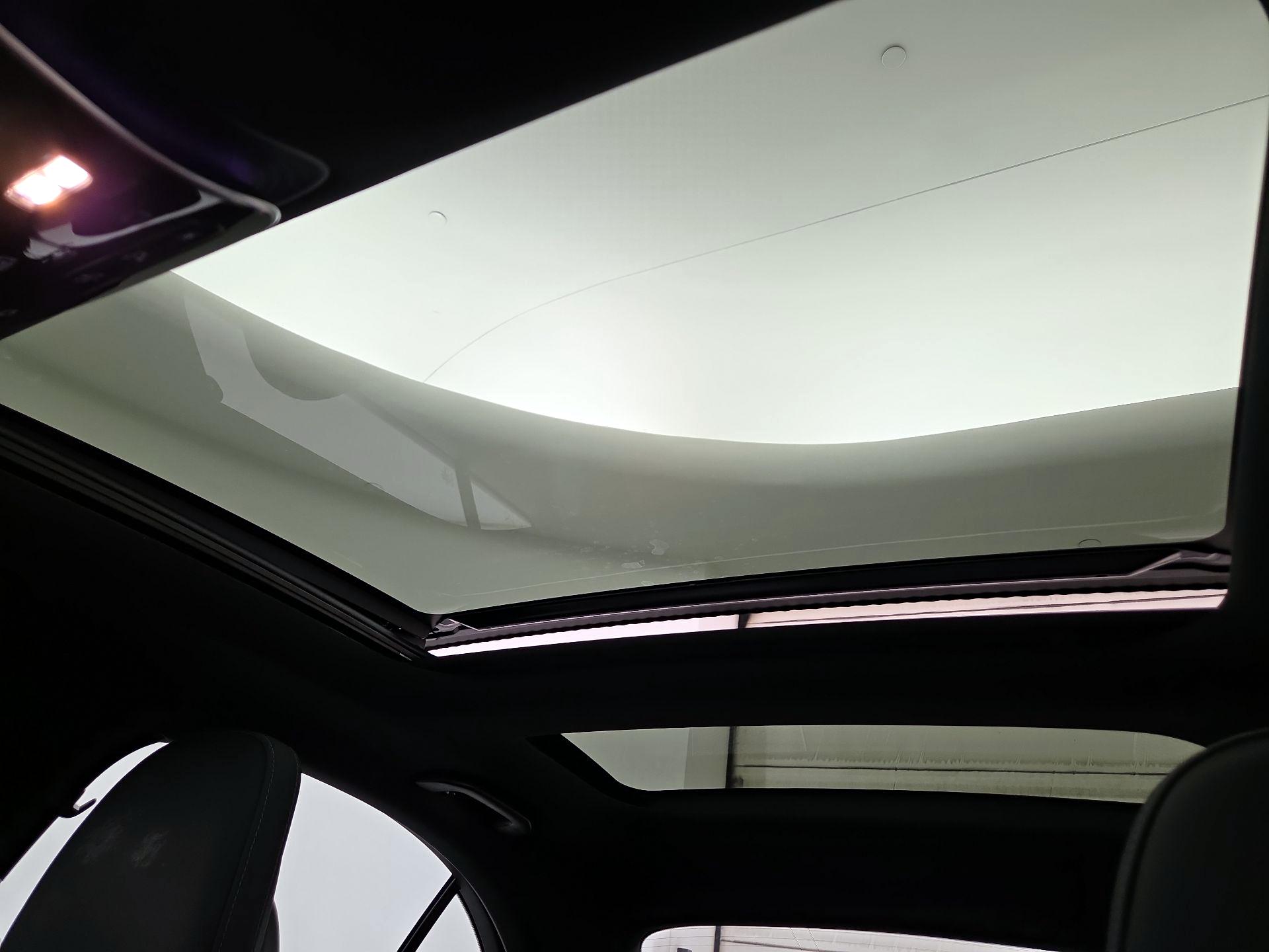 Thumbnail: 2024 Mercedes-Benz C-Class - 20