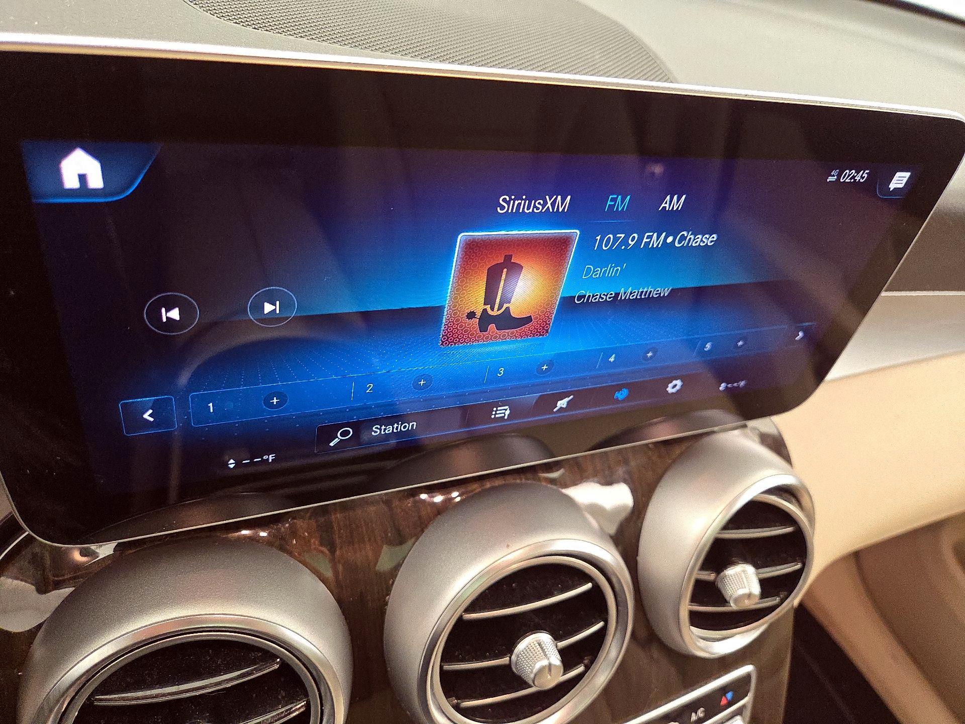 Thumbnail: 2022 Mercedes-Benz GLC - 15