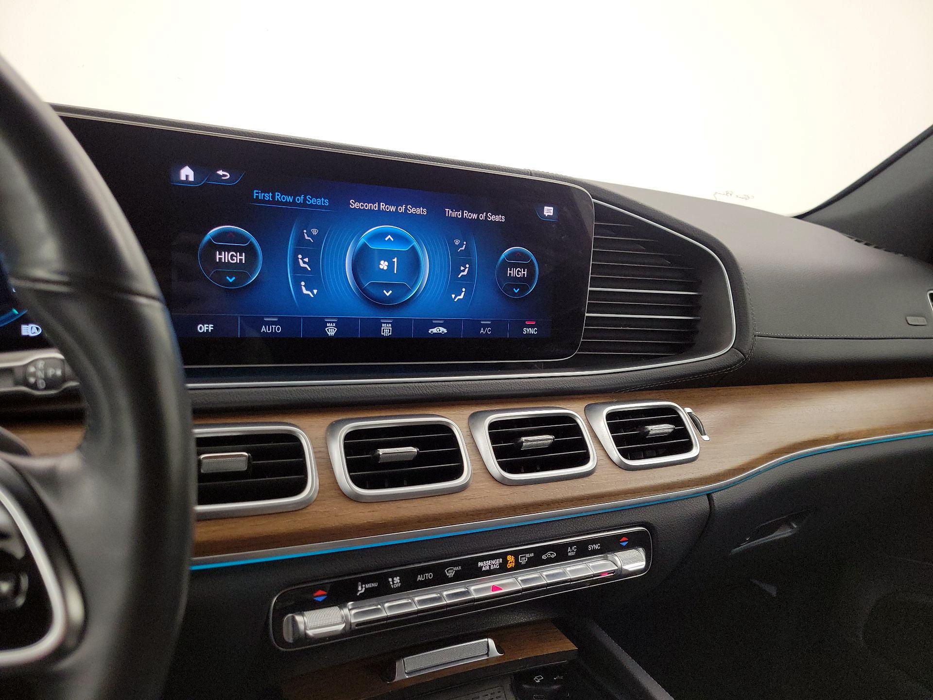 Thumbnail: 2022 Mercedes-Benz GLS - 17