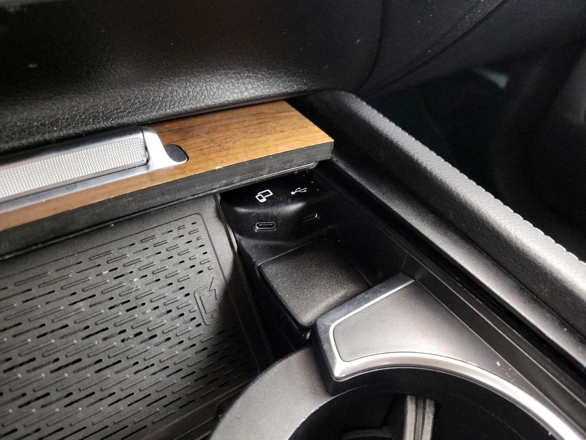 Thumbnail: 2022 Mercedes-Benz GLS - 19