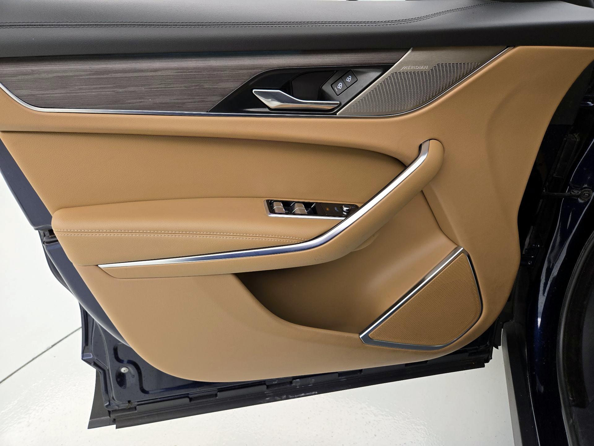 Thumbnail: 2023 Jaguar F-Pace - 12