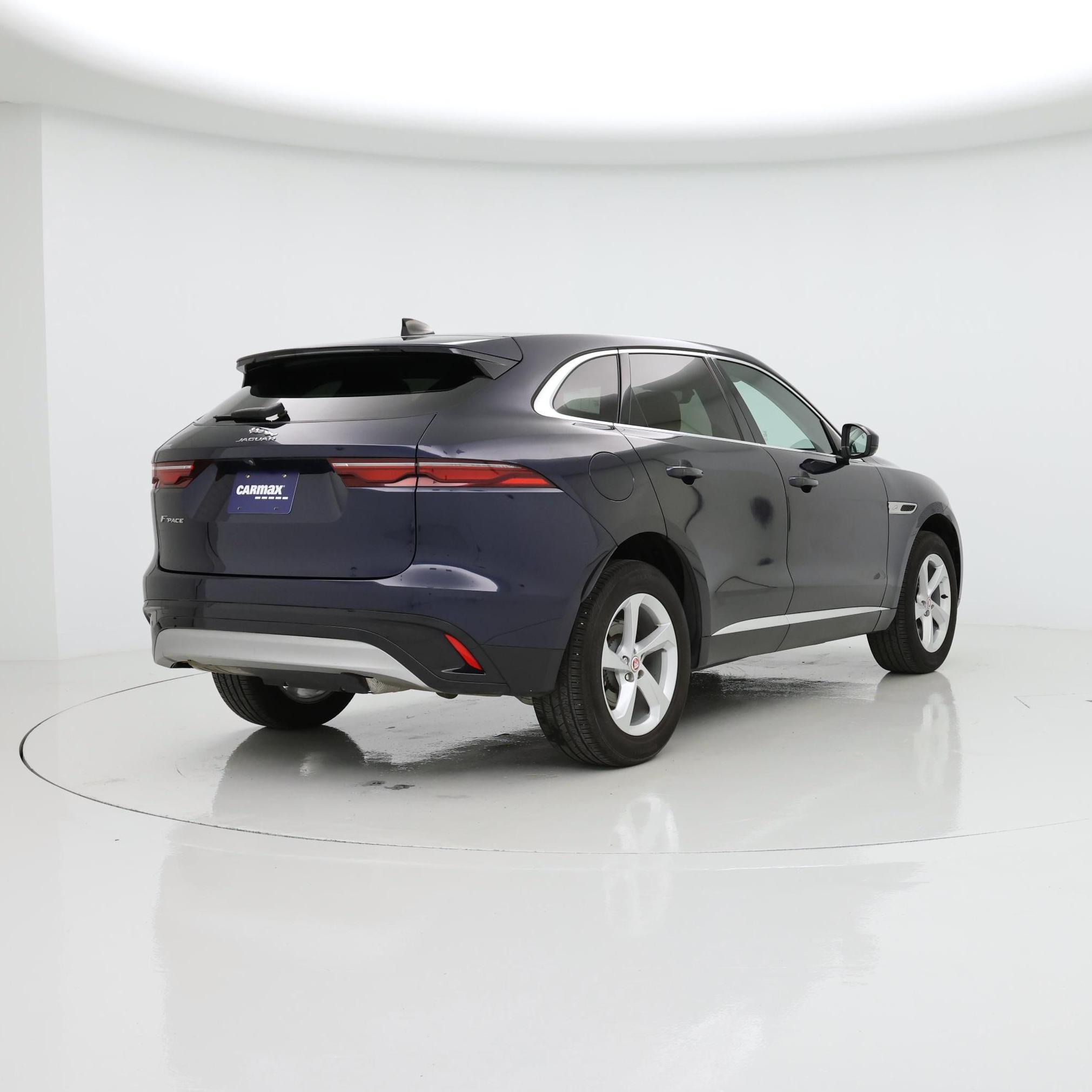 Thumbnail: 2023 Jaguar F-Pace - 8