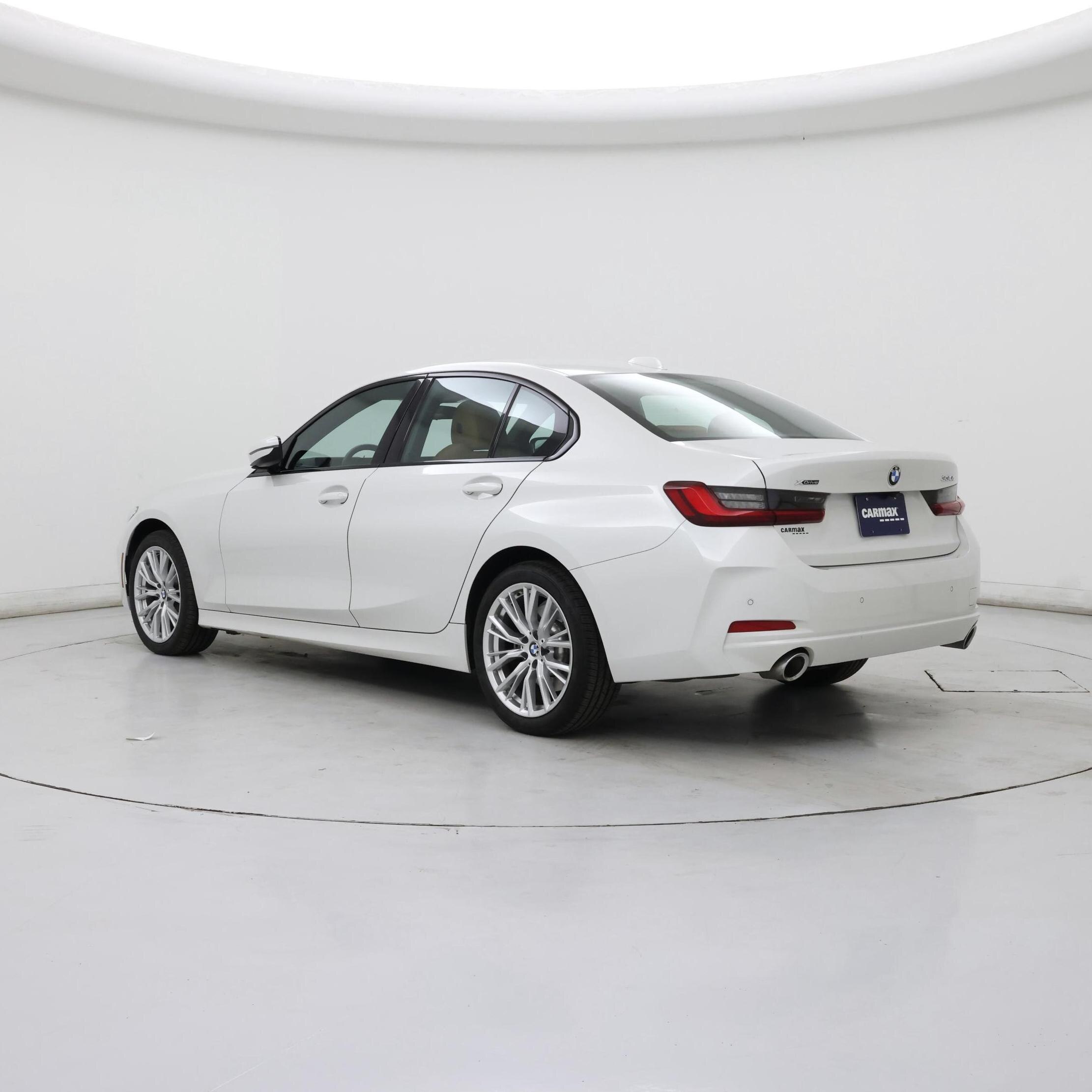 Thumbnail: 2023 BMW 3 Series - 2