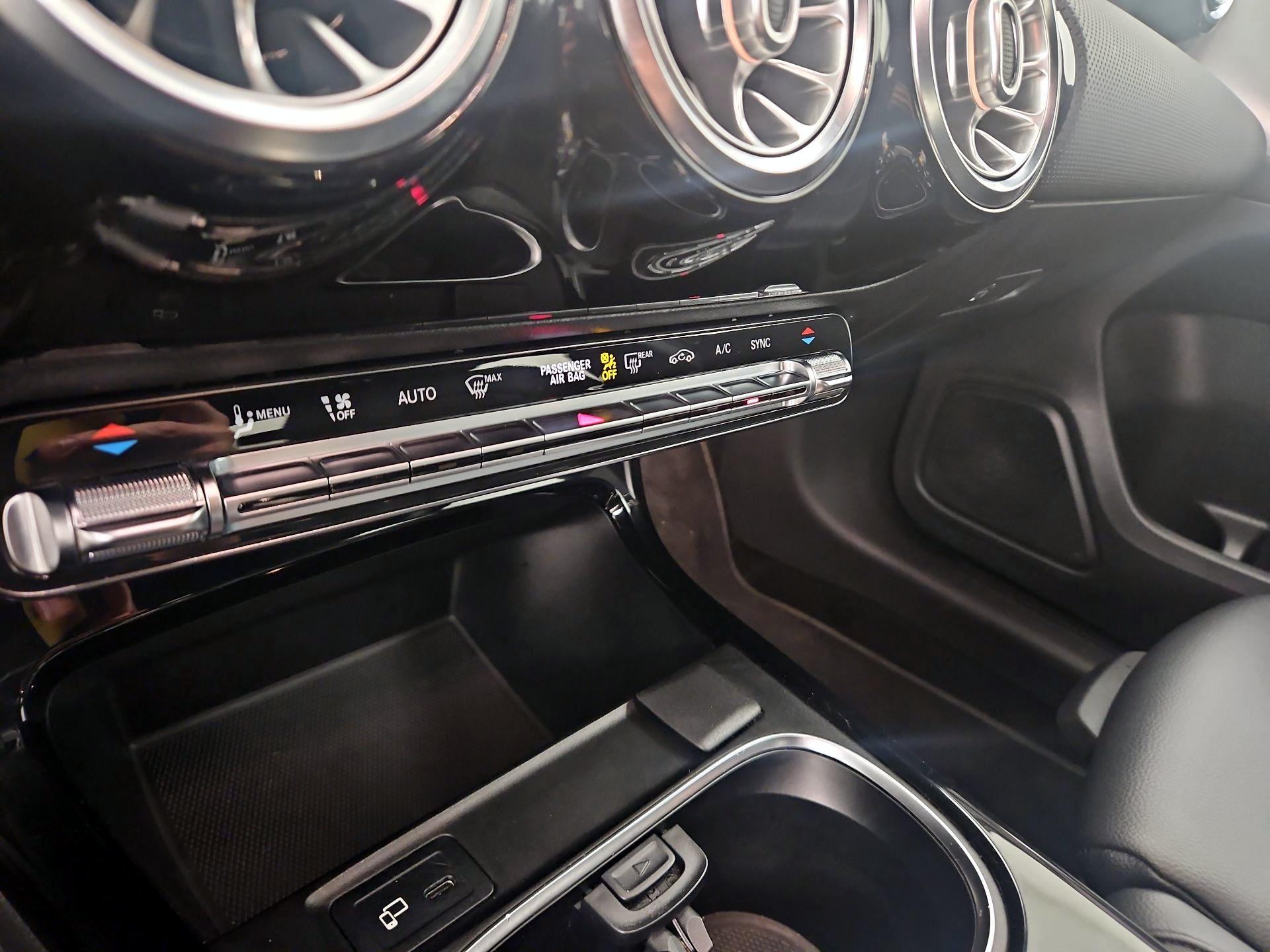 Thumbnail: 2021 Mercedes-Benz A-Class - 16