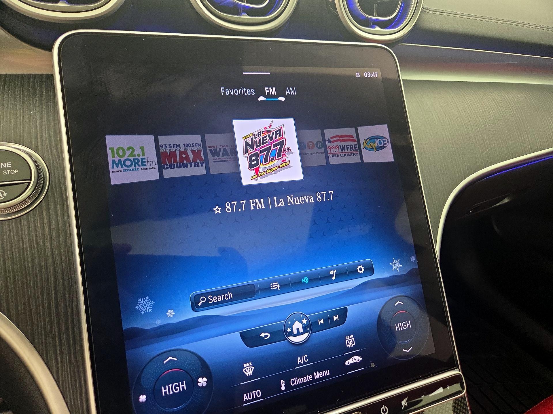 Thumbnail: 2023 Mercedes-Benz C-Class - 15