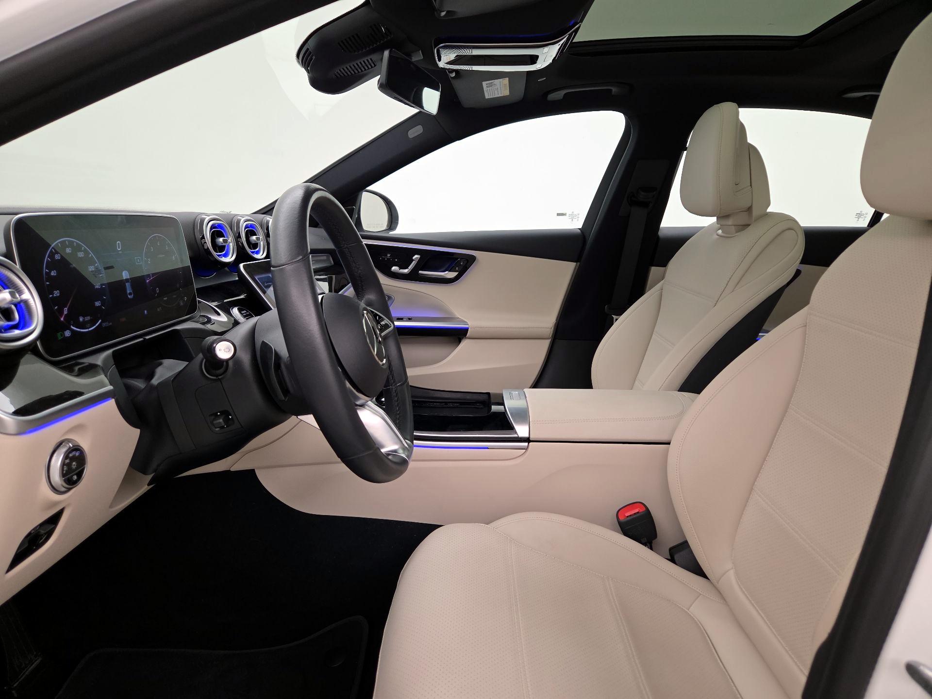 Thumbnail: 2023 Mercedes-Benz C-Class - 11