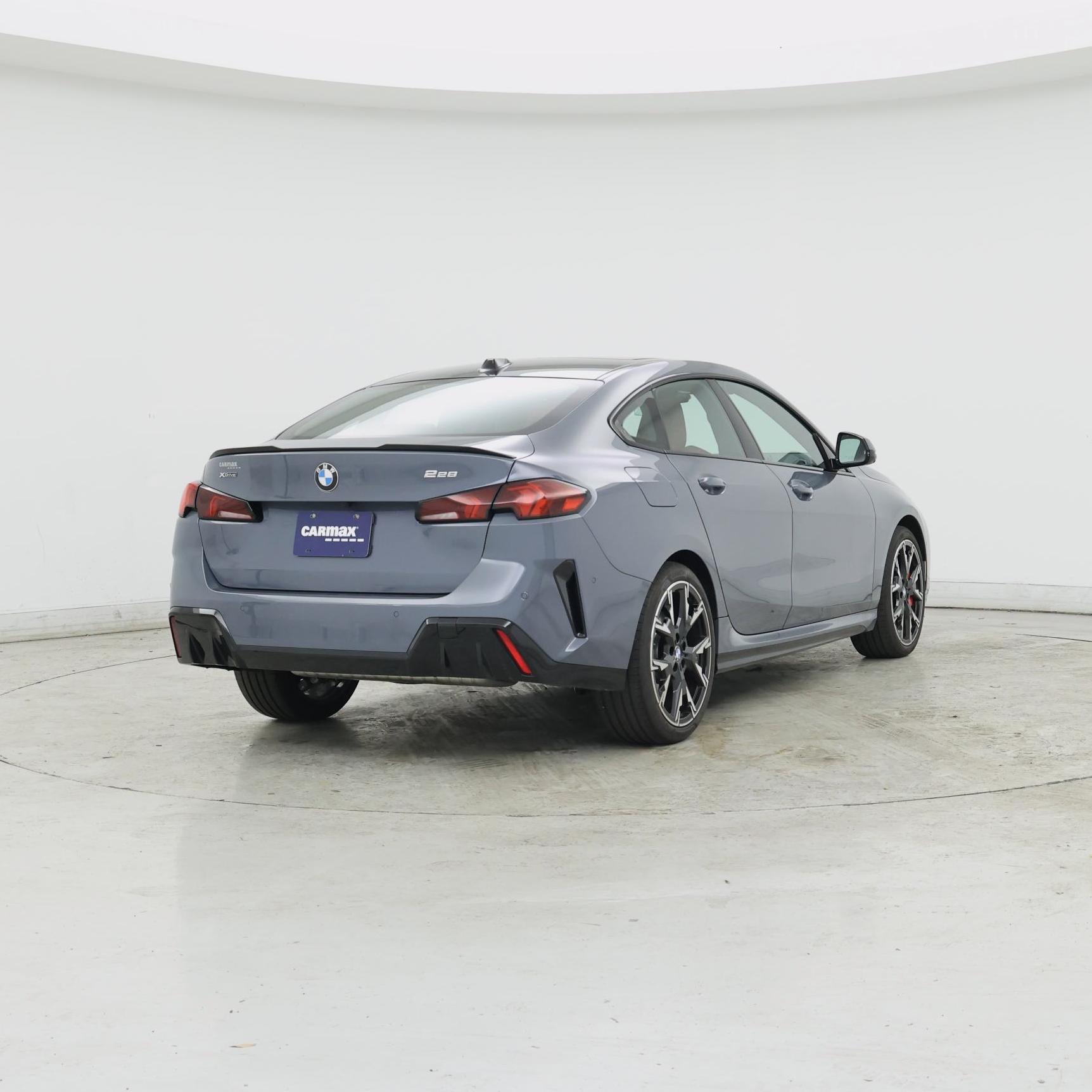 Thumbnail: 2025 BMW 2 Series - 8