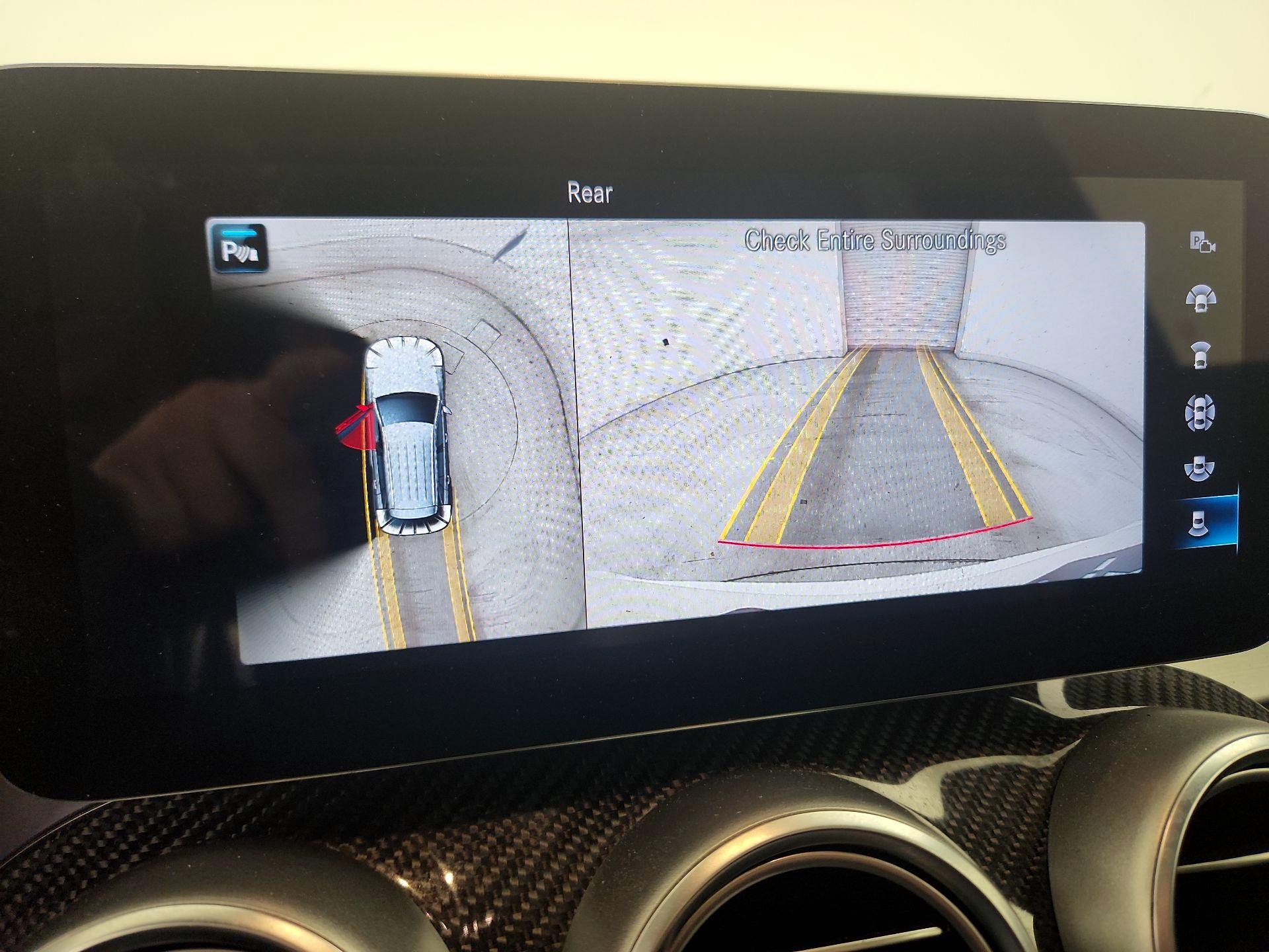 Thumbnail: 2022 Mercedes-Benz GLC - 14