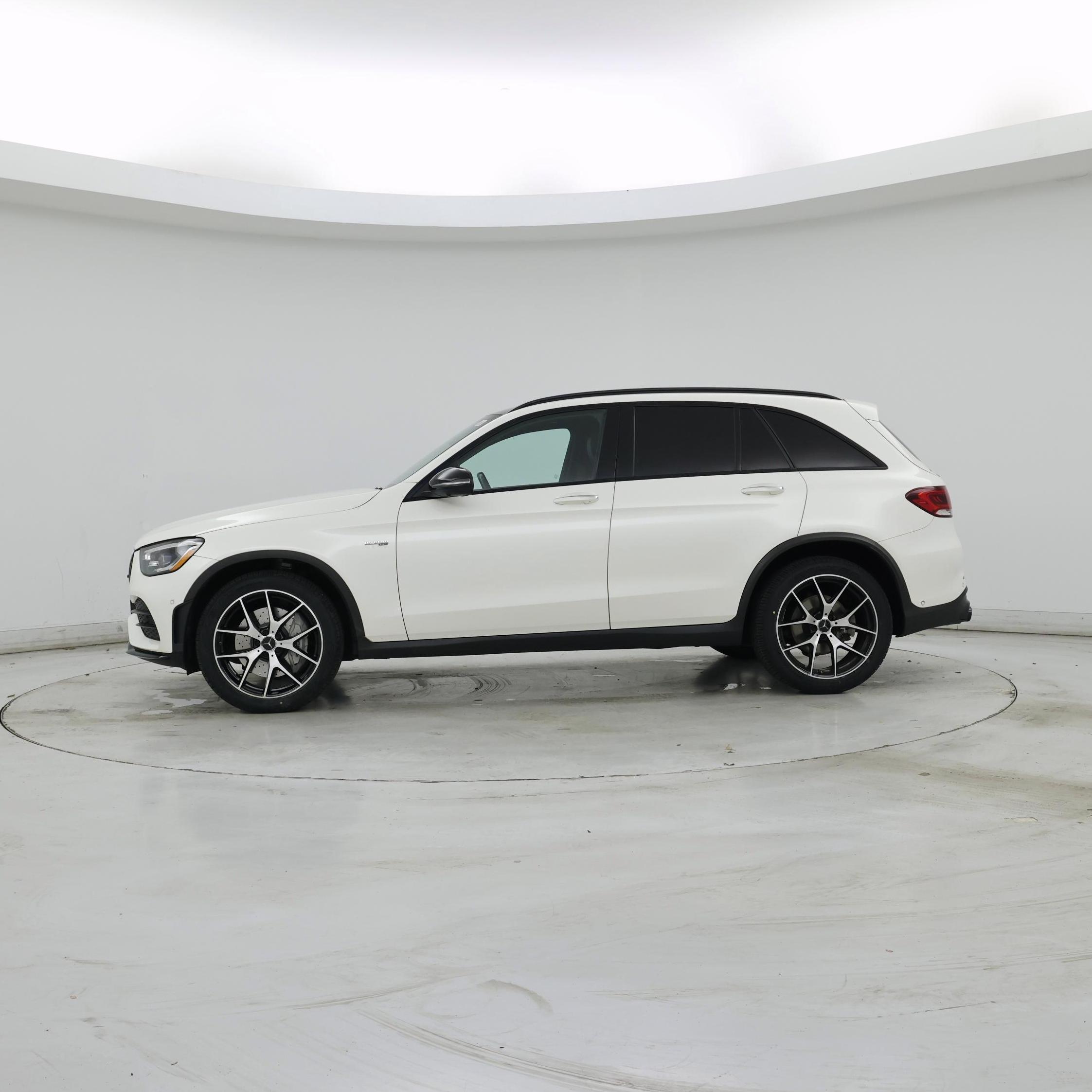 Thumbnail: 2022 Mercedes-Benz GLC - 3